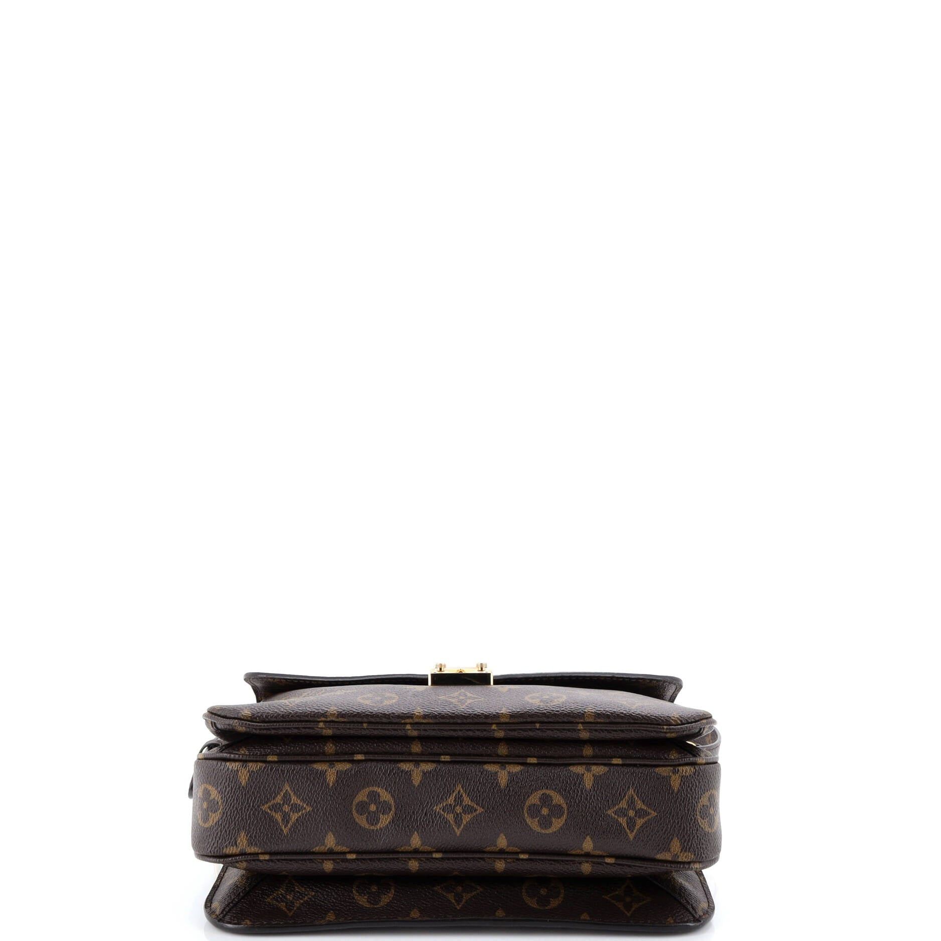 Louis Vuitton Pochette Metis Size ONE SIZE - 4 Thumbnail