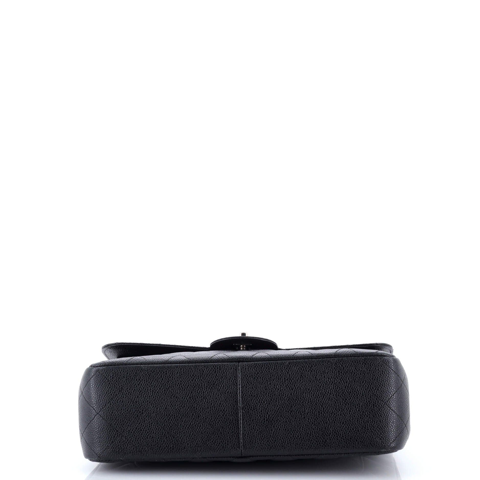Chanel Classic Double Flap Bag Size ONE SIZE - 4 Thumbnail