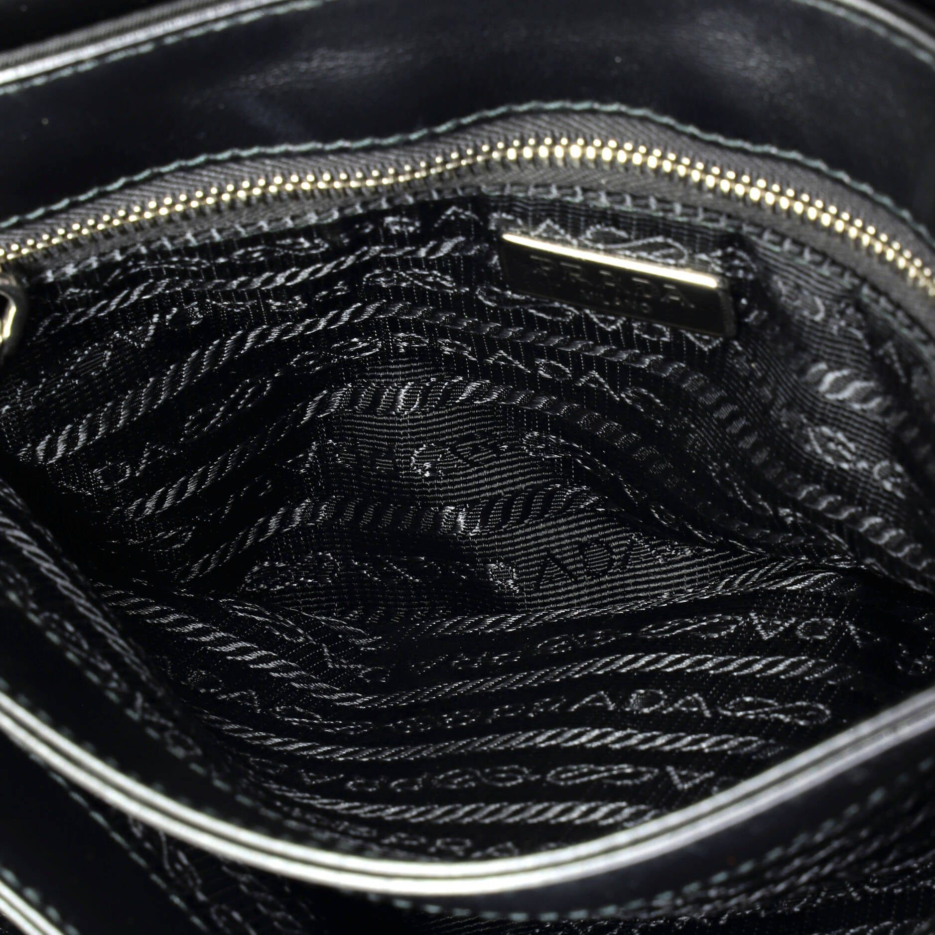 Prada Chain Flap Crossbody Bag Size ONE SIZE - 5 Thumbnail