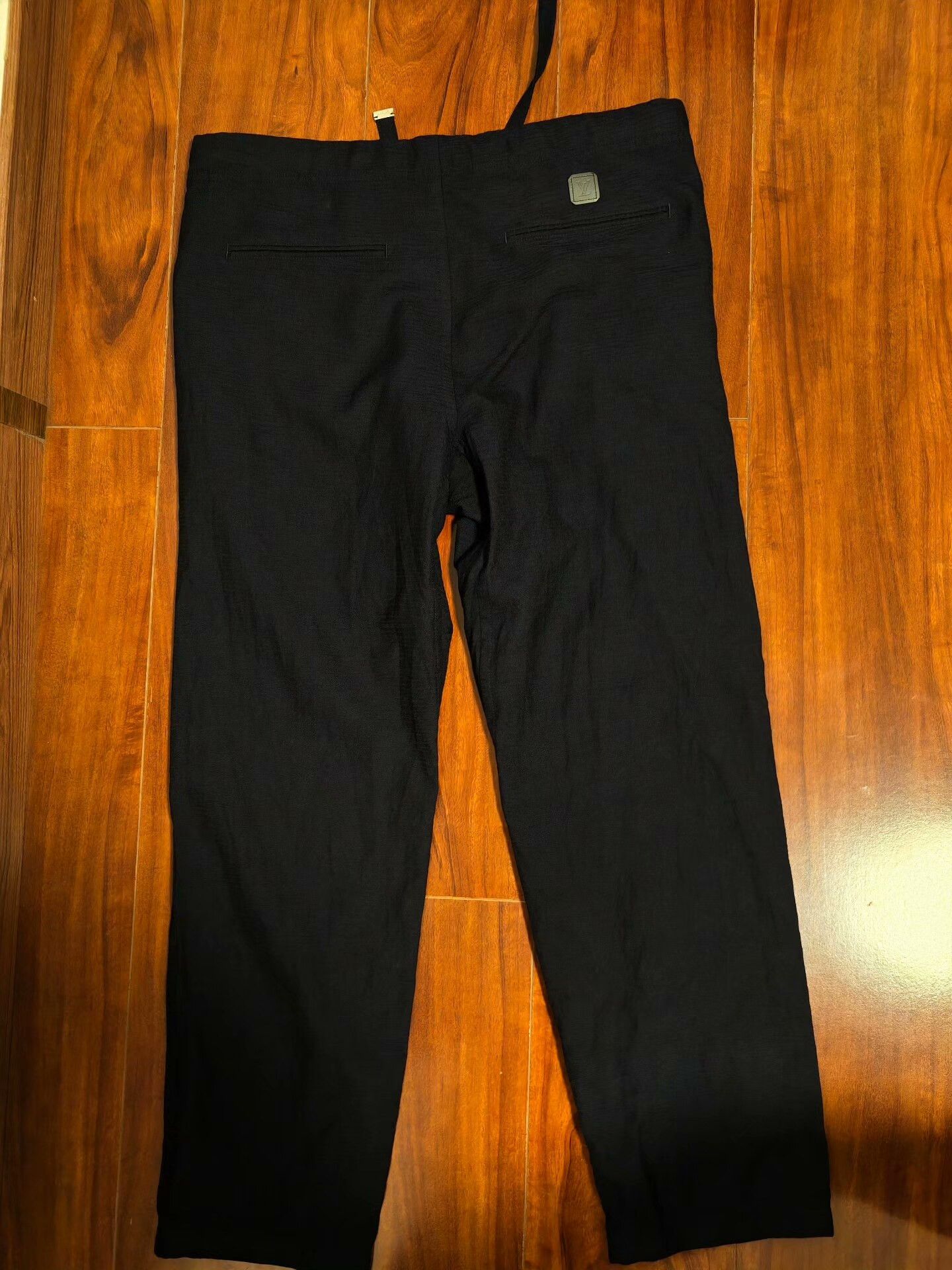 Louis Vuitton Louis Vuitton Men's Lightweight Wool Casual Pants Size US 36 / EU 52 - 4 Thumbnail