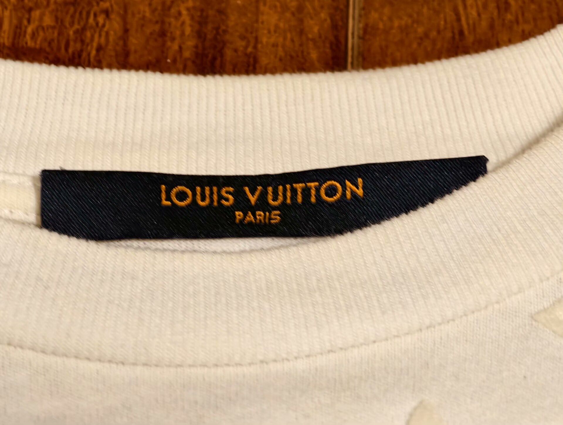Louis Vuitton Louis Vuitton Flocked Print Pouch Short-Sleeve M Size US M / EU 48-50 / 2 - 3 Thumbnail