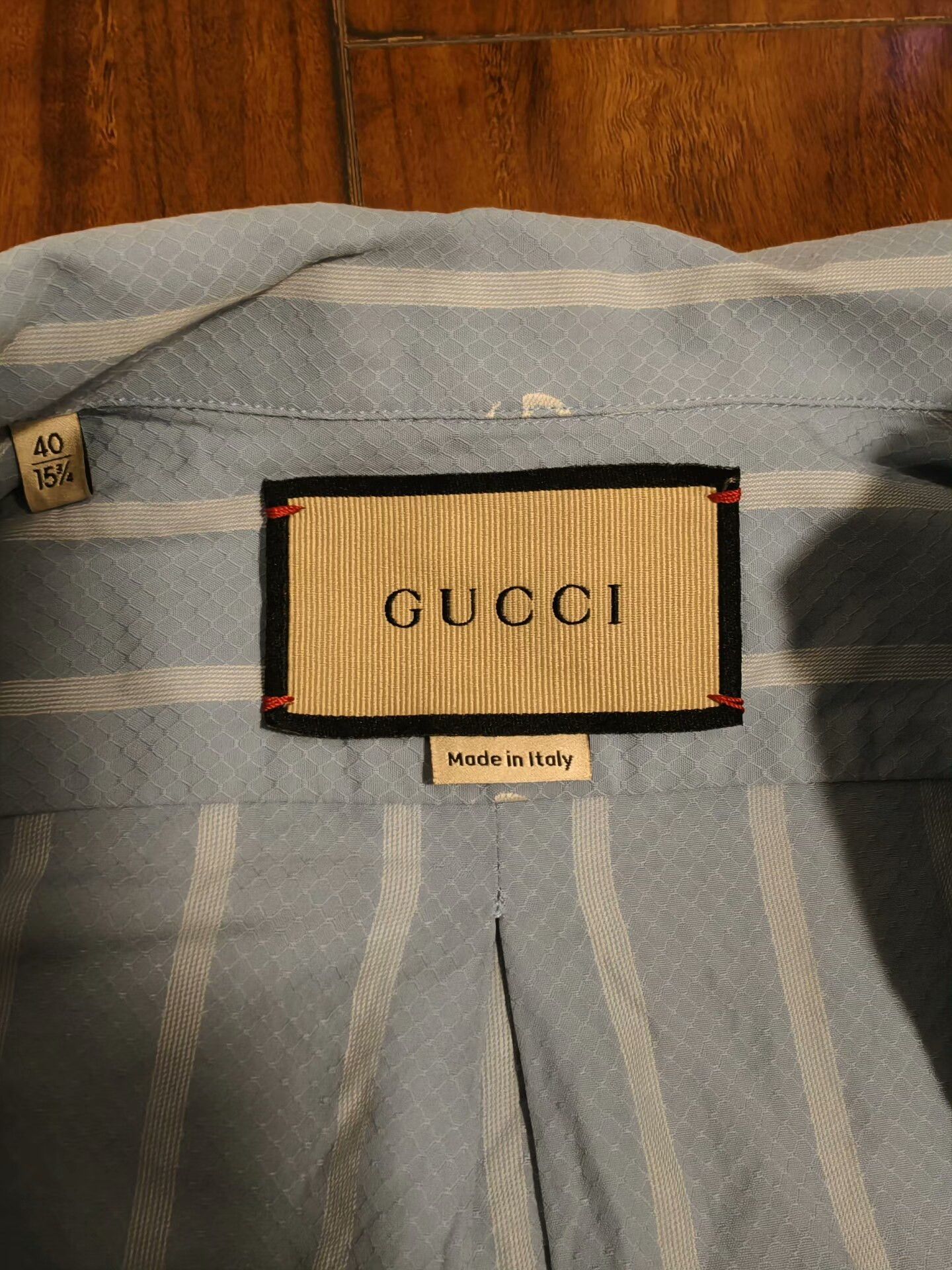 Gucci Gucci Men's Short-Sleeve Shirt Size 40 Size US XXS / EU 40 - 3 Thumbnail