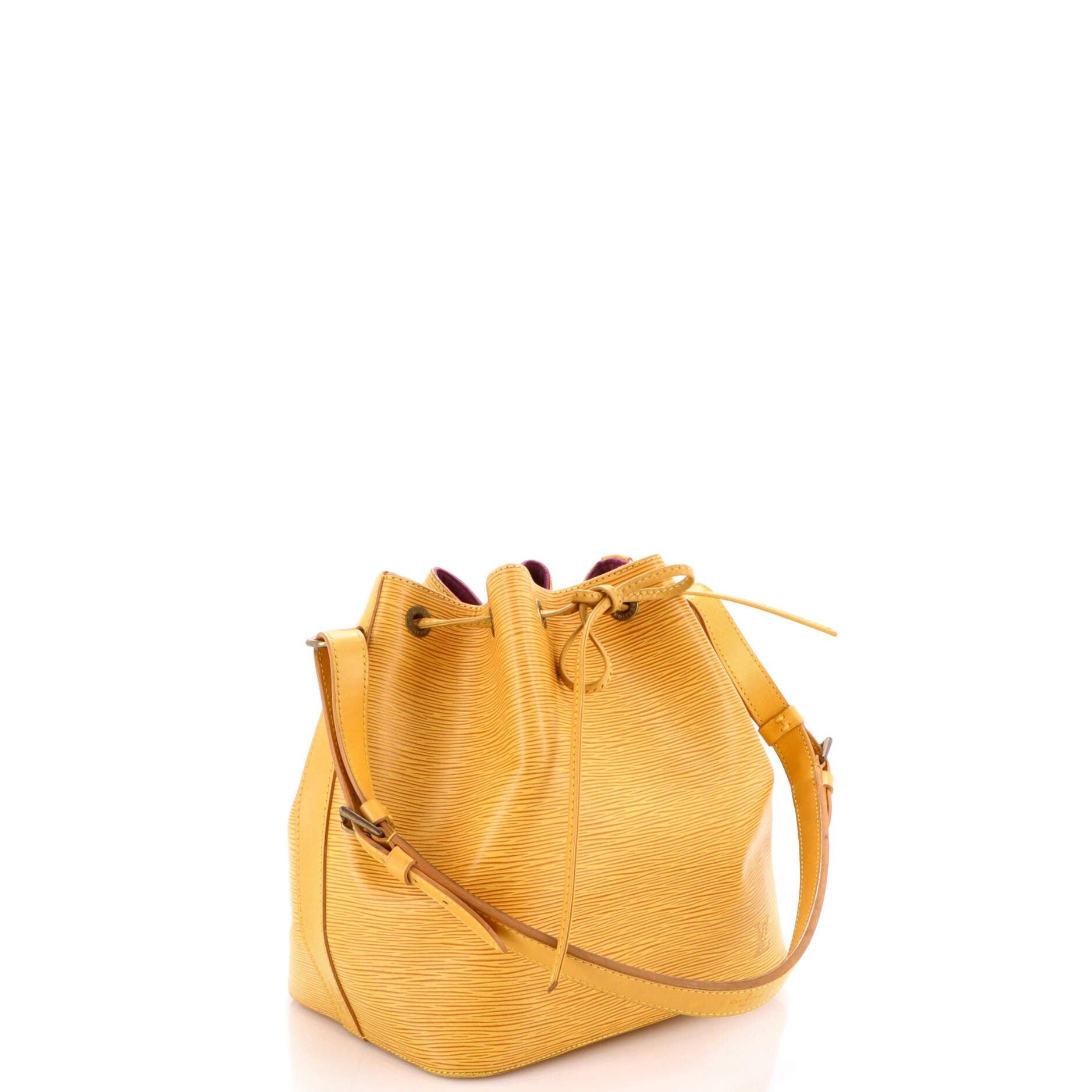 Louis Vuitton Alma Handbag Size ONE SIZE - 2 Thumbnail