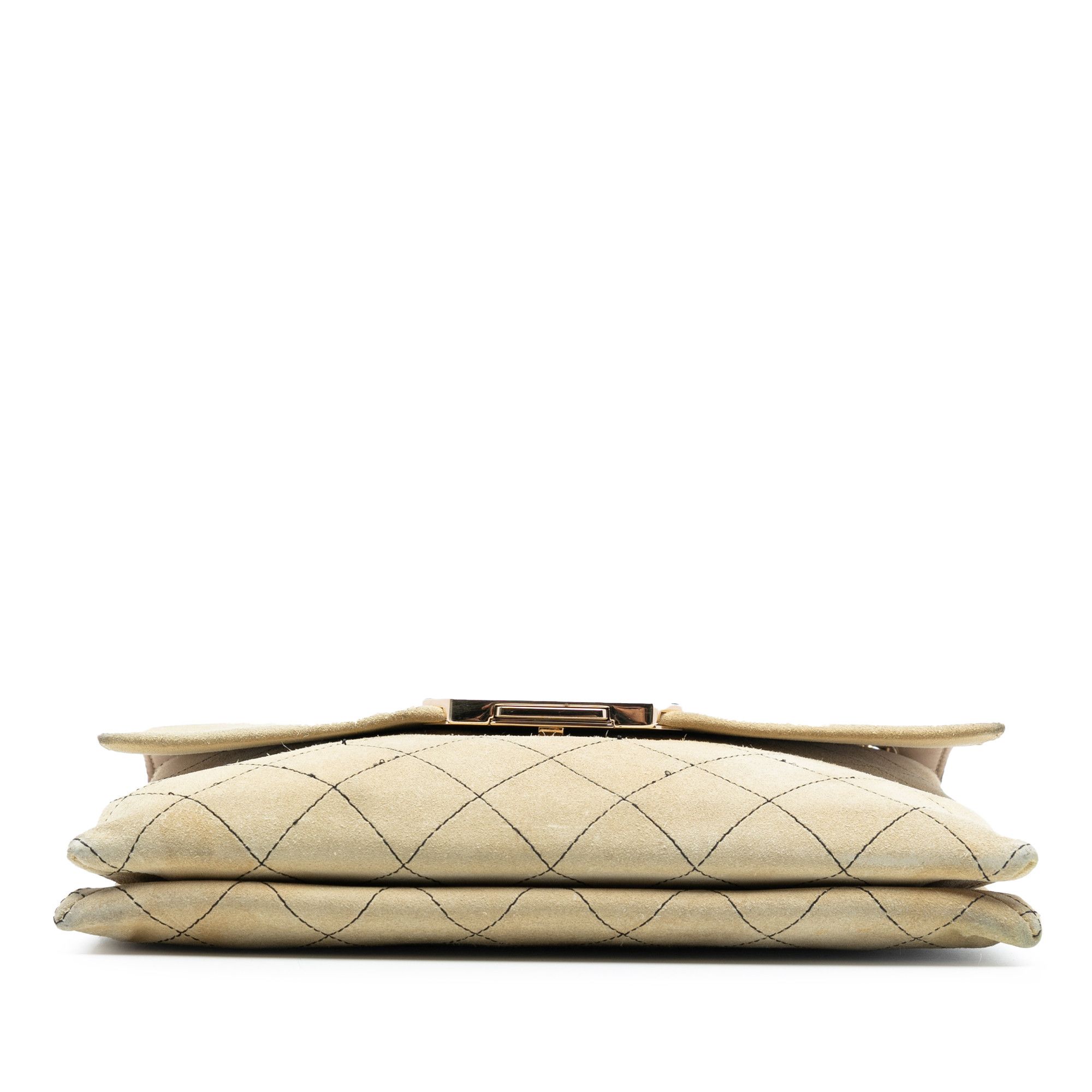 Chanel Chanel Quilted Suede Retro Label Flap Size ONE SIZE - 3 Thumbnail
