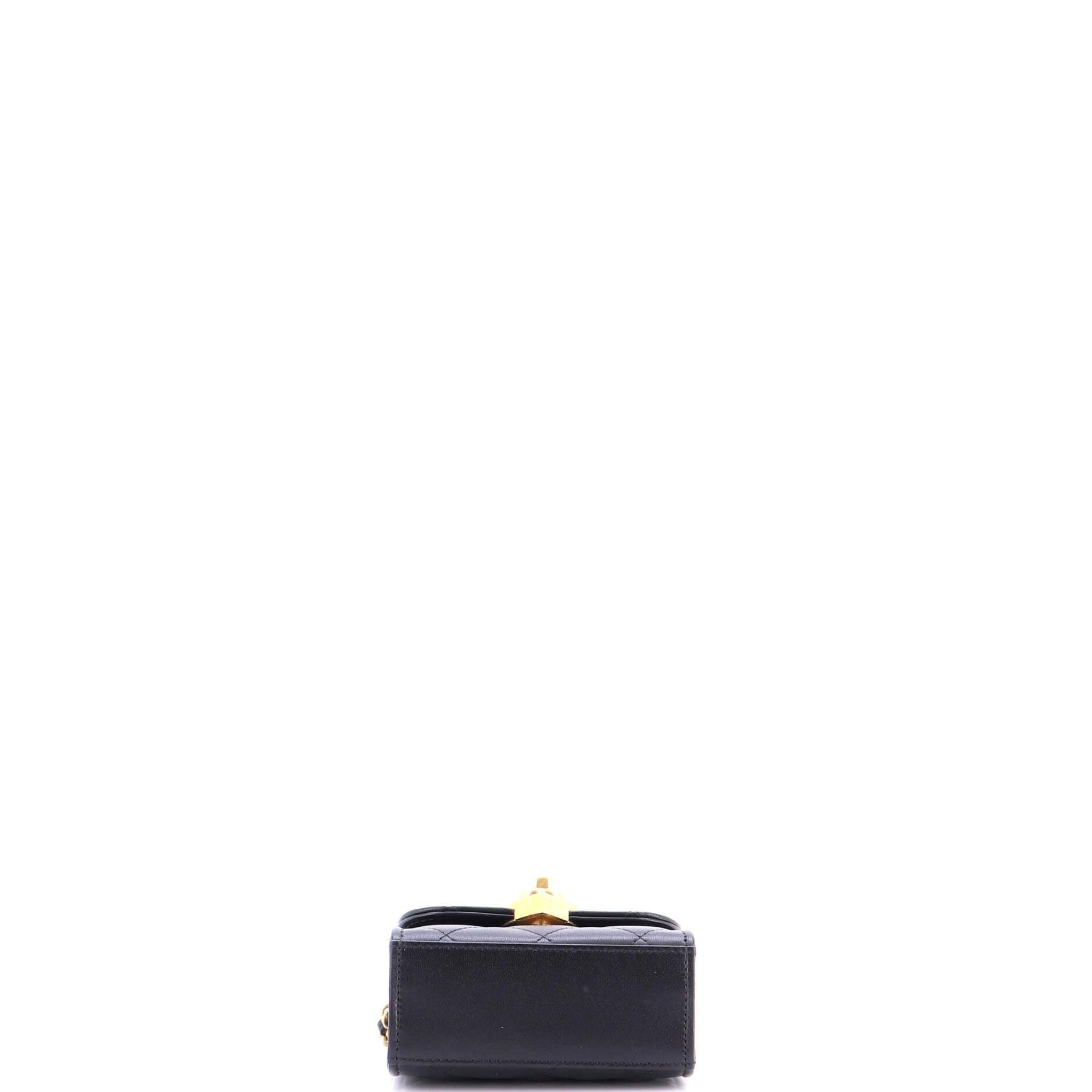 Chanel Coco Love CC Heart Clutch with Chain Size ONE SIZE - 4 Thumbnail