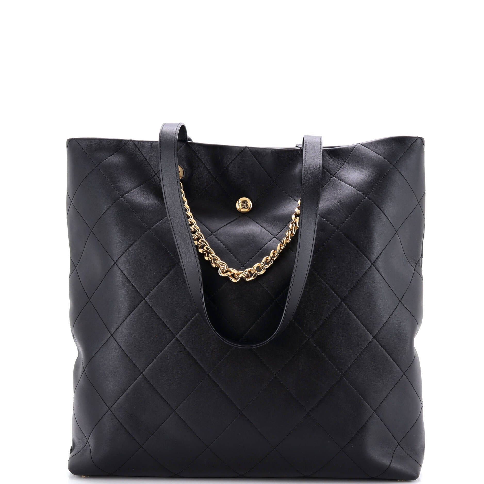 Chanel Club Monaco Shopping Tote Size ONE SIZE - 3 Thumbnail