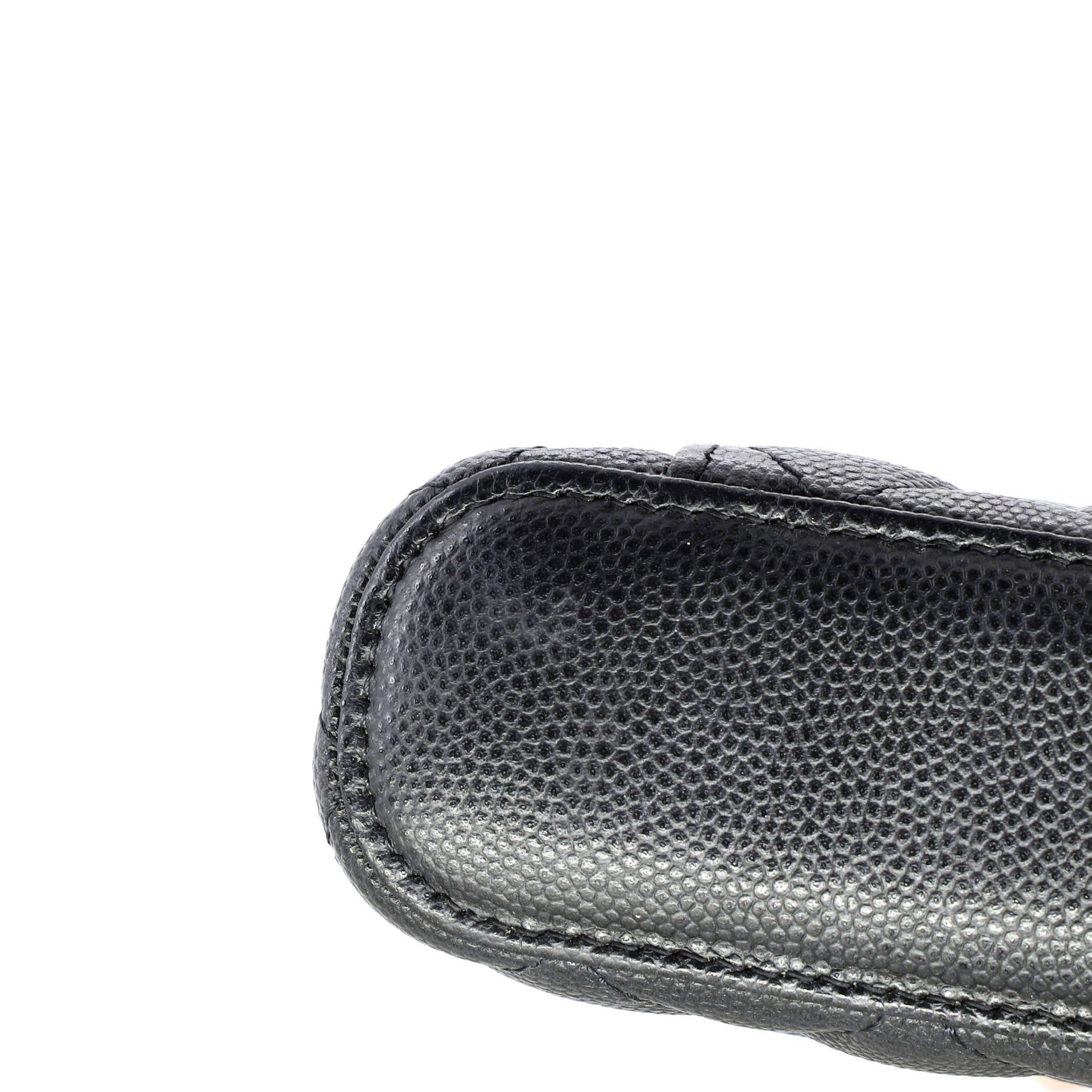 Chanel Vertical Classic Vanity Case with Chain Size ONE SIZE - 7 Thumbnail