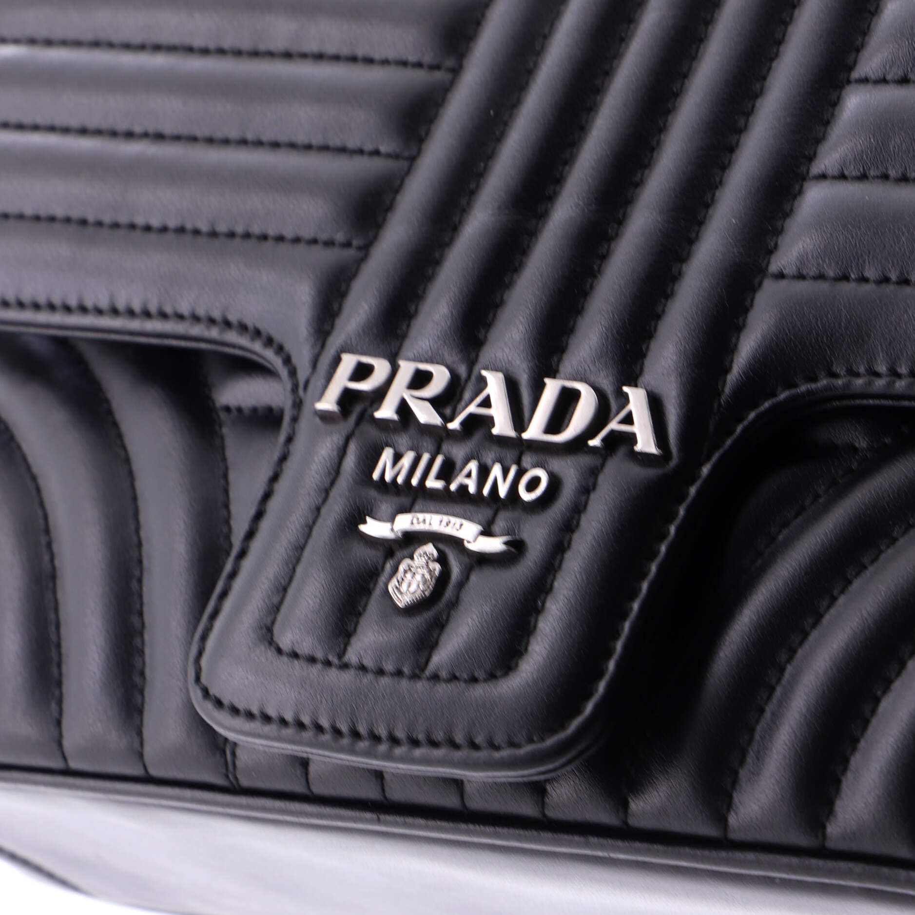 Prada Chain Flap Shoulder Bag Size ONE SIZE - 8 Thumbnail