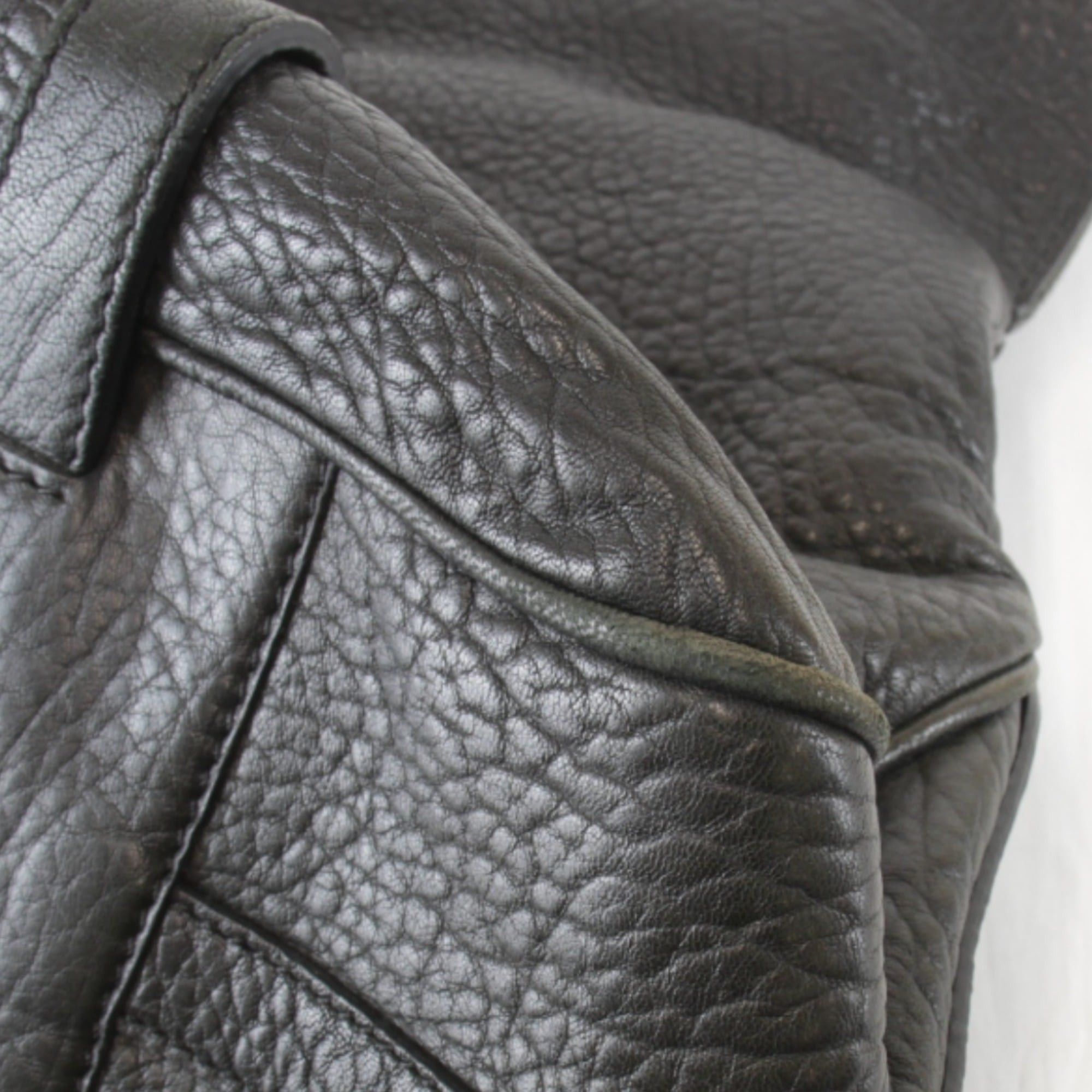 Celine CELINE Tassel Tote Bag in Black Leather for Women Size ONE SIZE - 11 Thumbnail