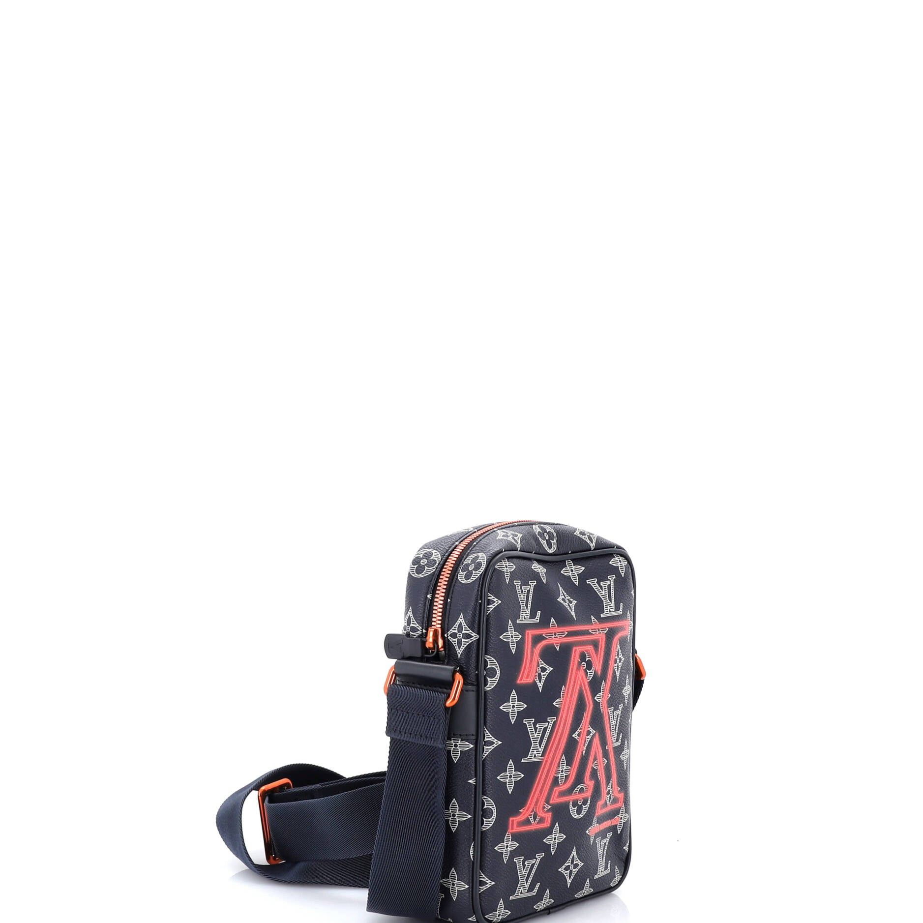 Louis Vuitton Danube Handbag Size ONE SIZE - 2 Thumbnail