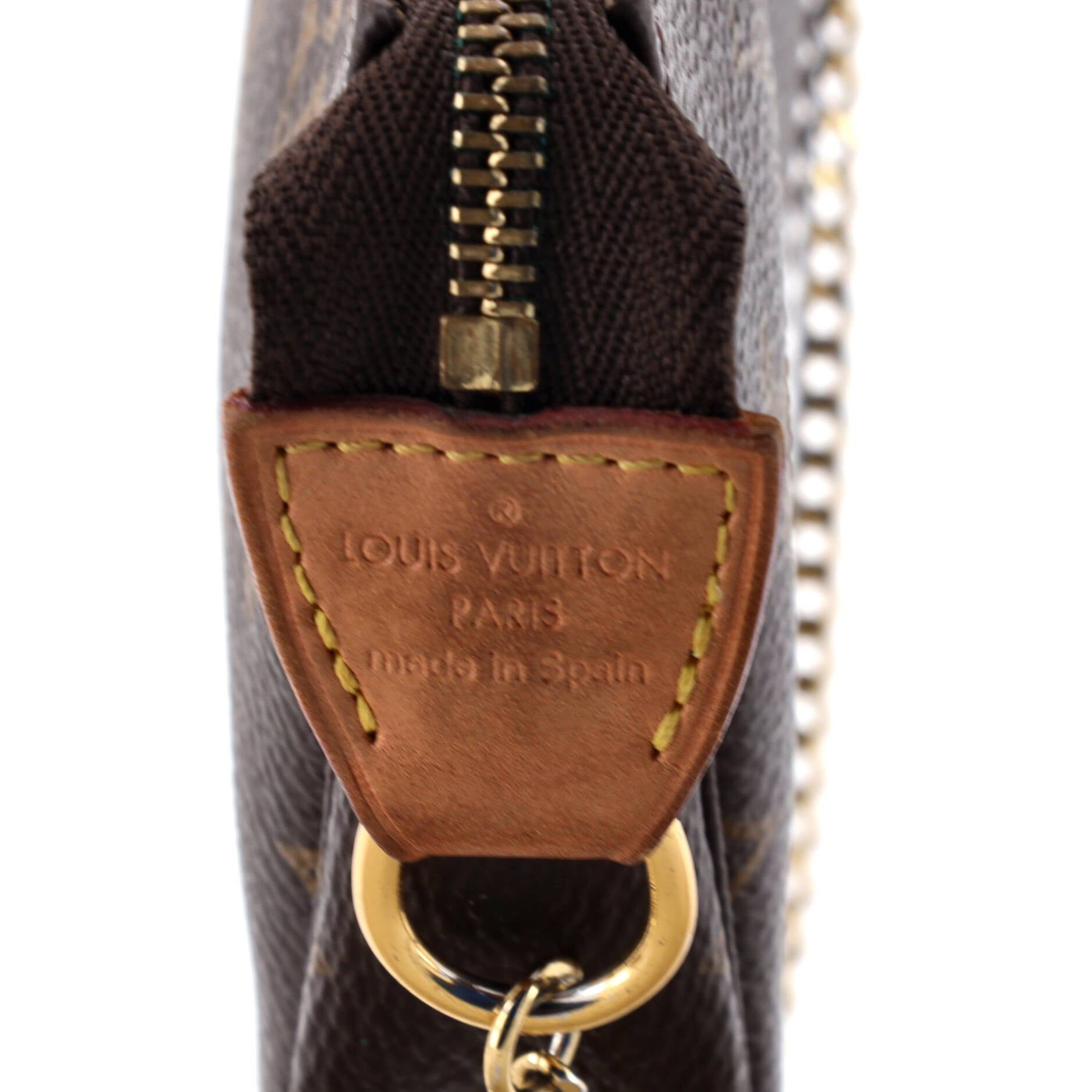 Louis Vuitton Pochette Accessoires Size ONE SIZE - 7 Thumbnail