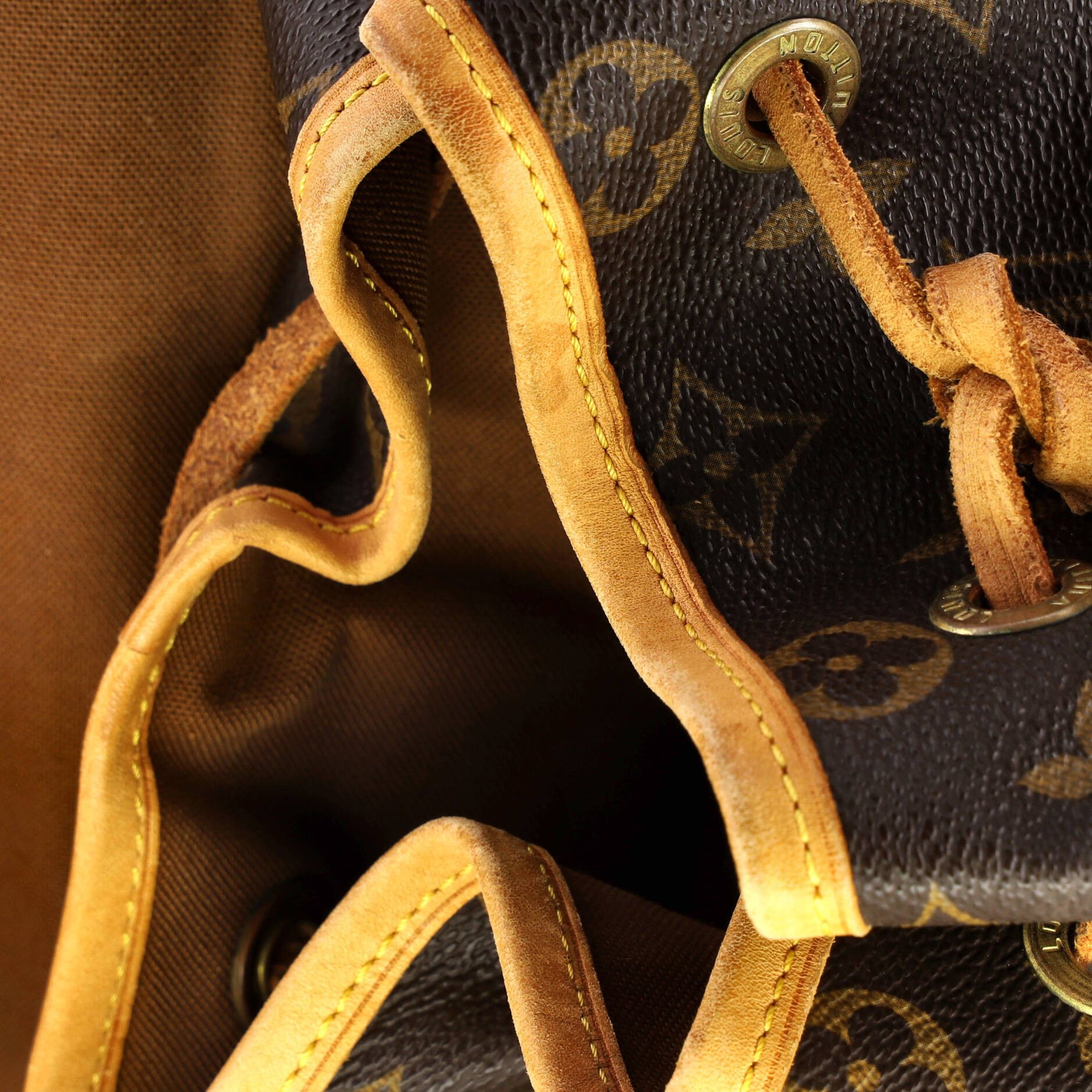 Louis Vuitton Vintage Montsouris Backpack Size ONE SIZE - 8 Thumbnail