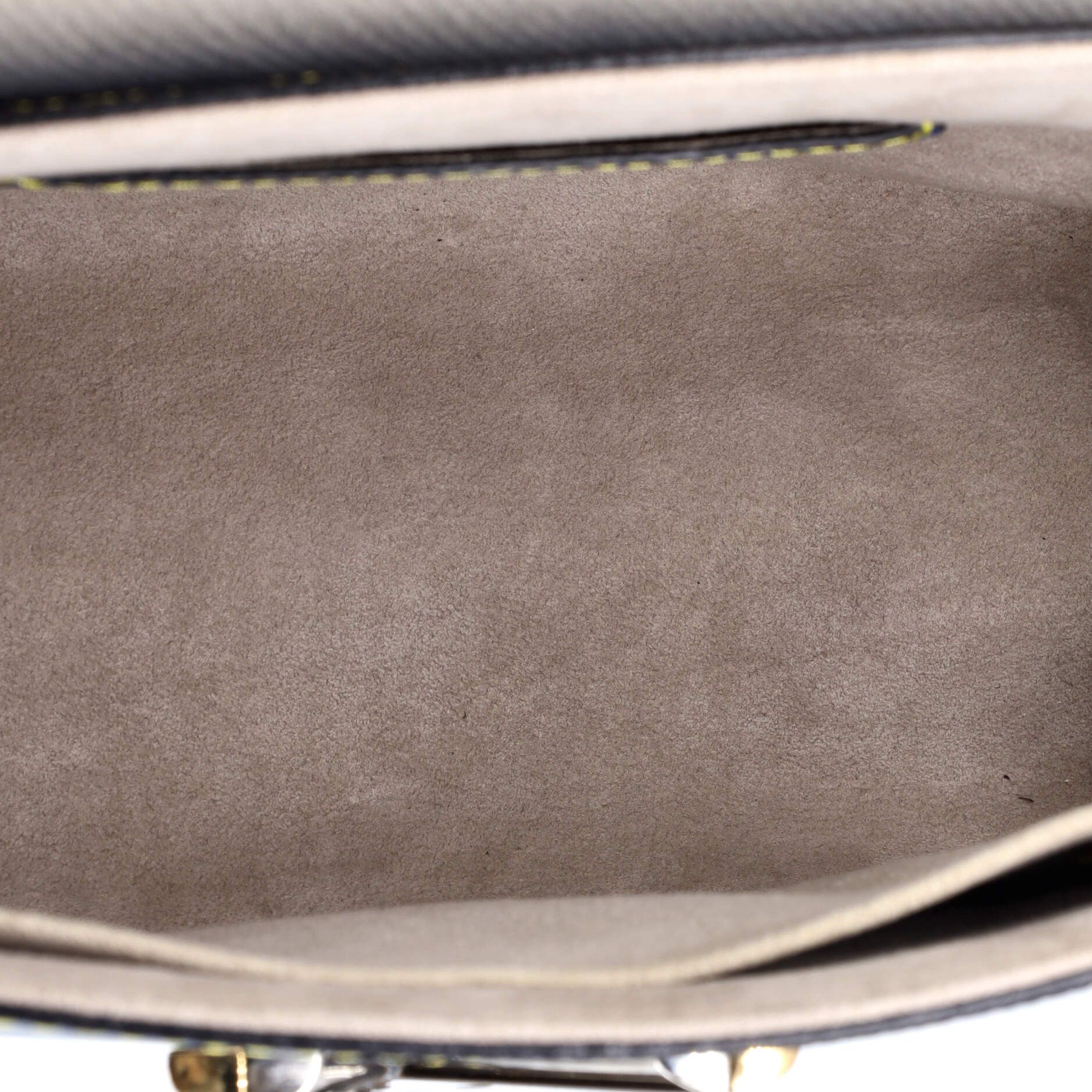 Louis Vuitton Twist Handbag Size ONE SIZE - 5 Thumbnail