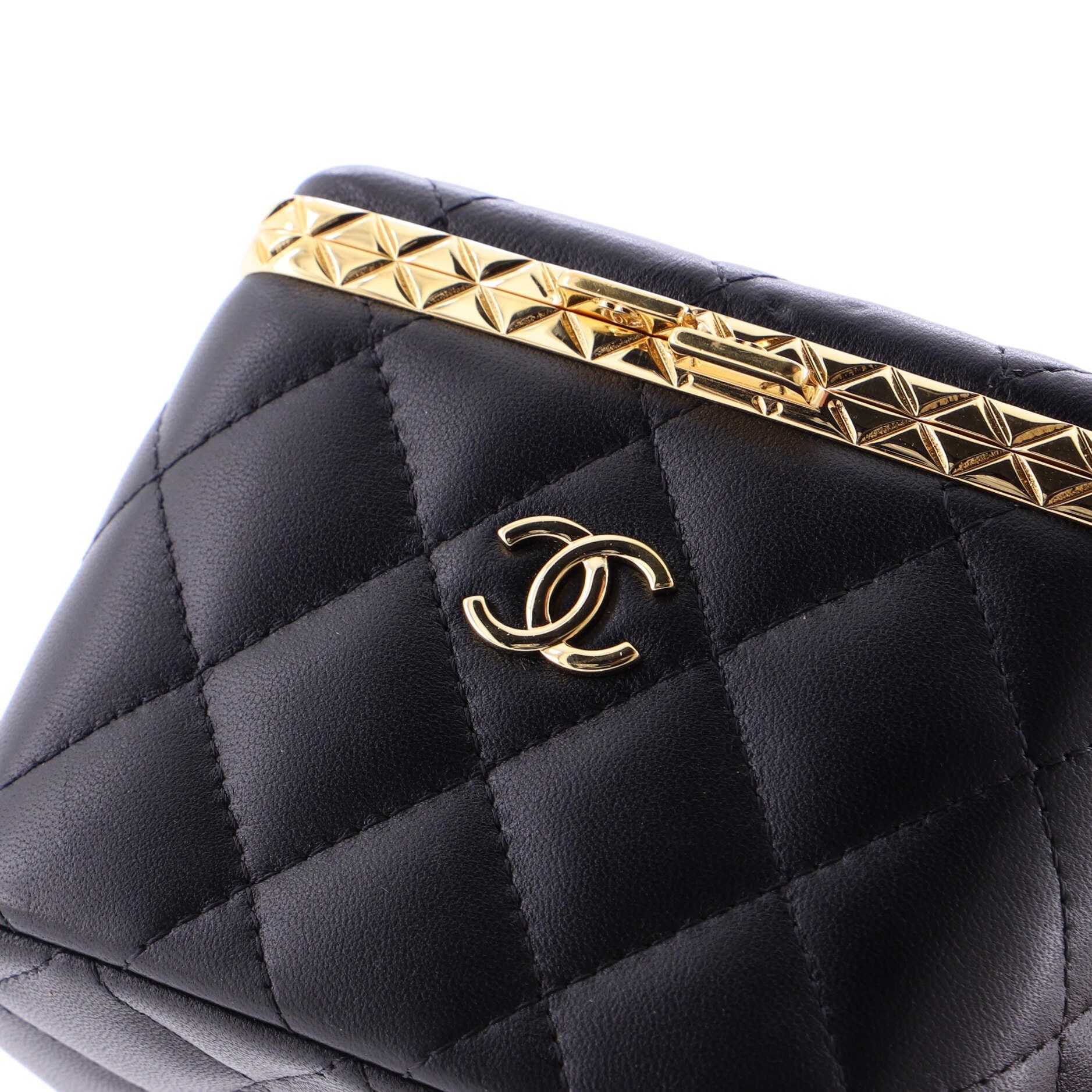 Chanel Lock Frame Vanity Case with Chain Size ONE SIZE - 7 Thumbnail