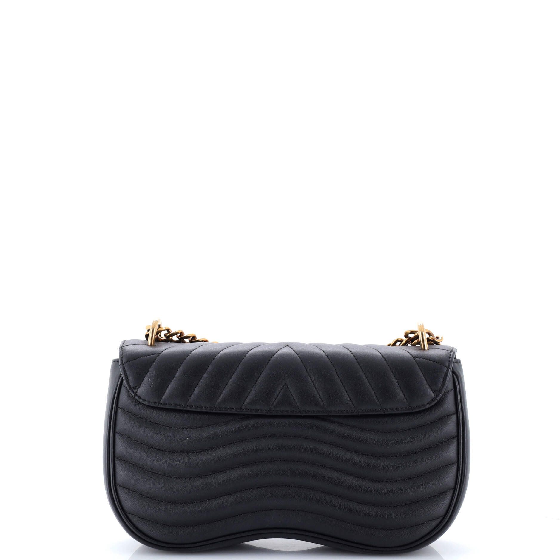Louis Vuitton New Wave Chain Bag Size ONE SIZE - 3 Thumbnail