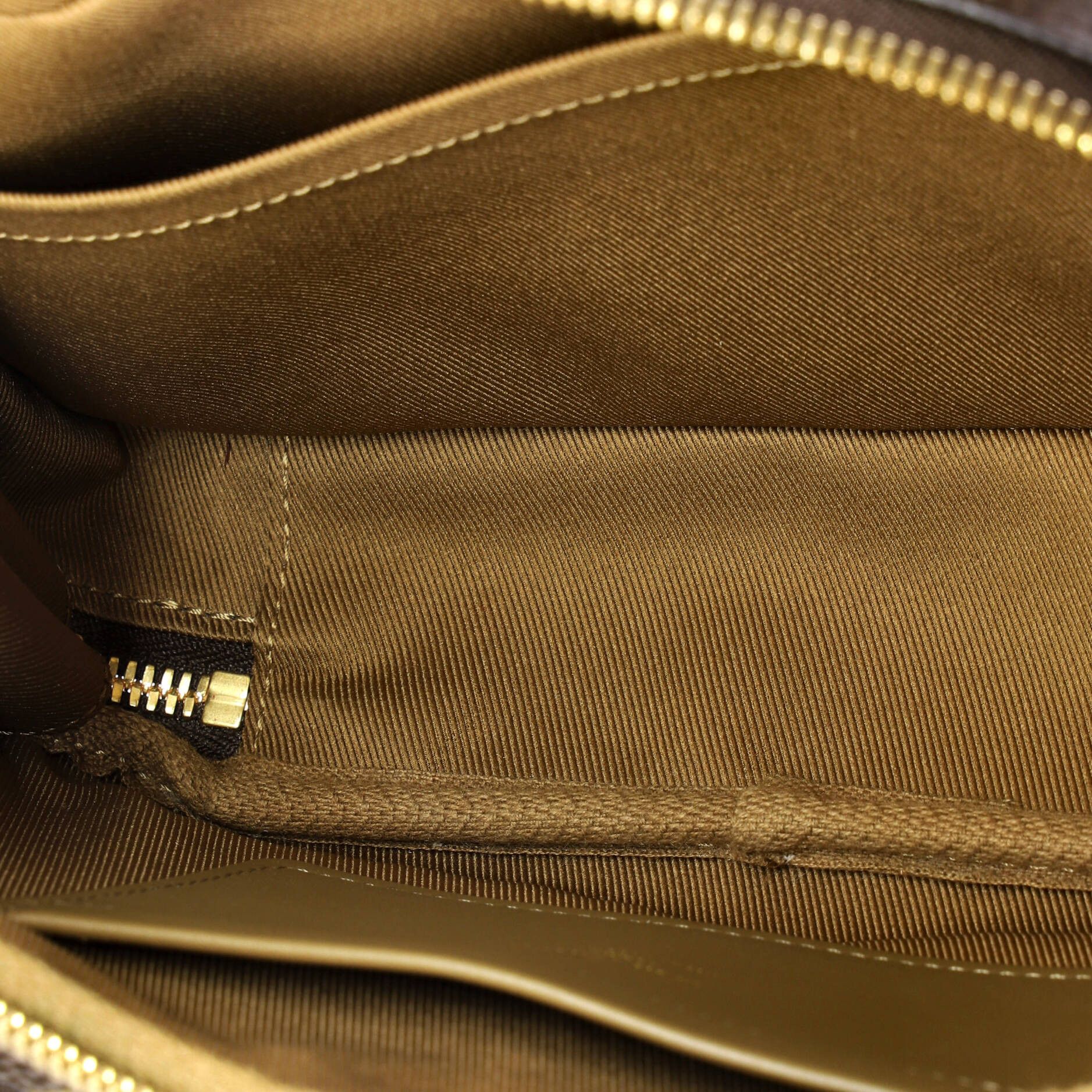 Louis Vuitton Utility Crossbody Bag Size ONE SIZE - 5 Thumbnail