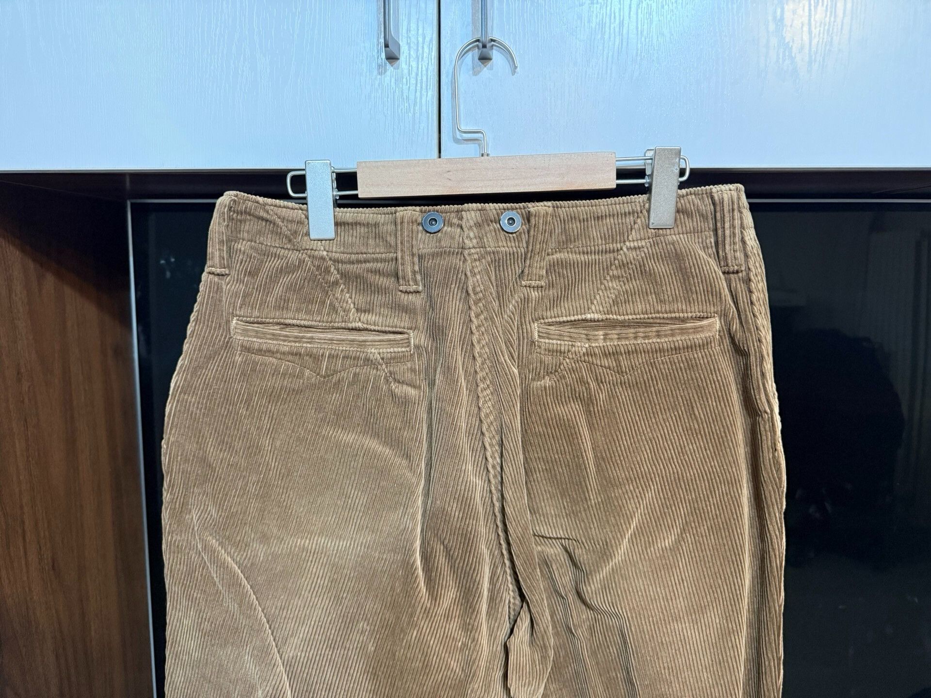 Freewheelers Freewheelers Brown Corduroy Relaxed Pants Size US 34 / EU 50 - 2 Thumbnail