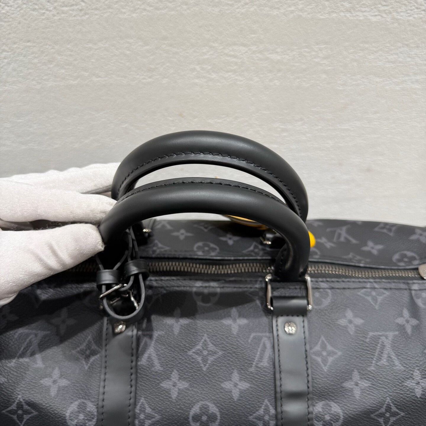 Louis Vuitton Louis Vuitton Keepall 45 Black Travel Bag Size ONE SIZE - 9 Thumbnail