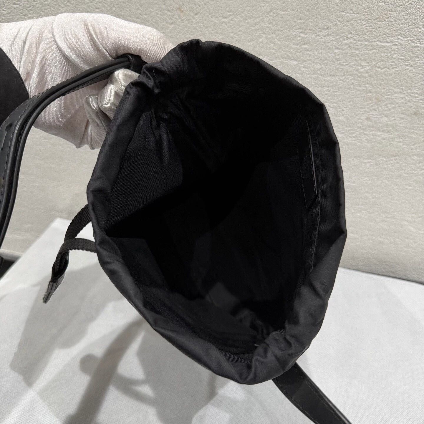 Louis Vuitton Louis Vuitton x Fragment Design Nano Bag Size ONE SIZE - 8 Thumbnail