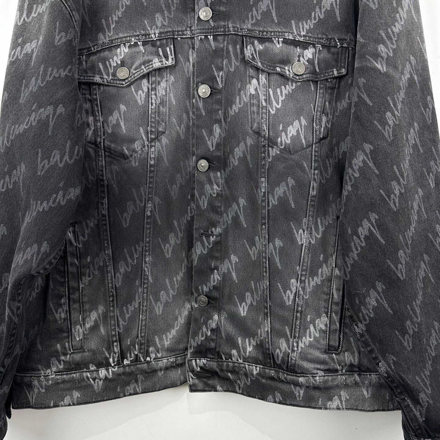 Balenciaga Balenciaga Oversized Denim Jacket with Logo Size US M / EU 48-50 / 2 - 4 Thumbnail