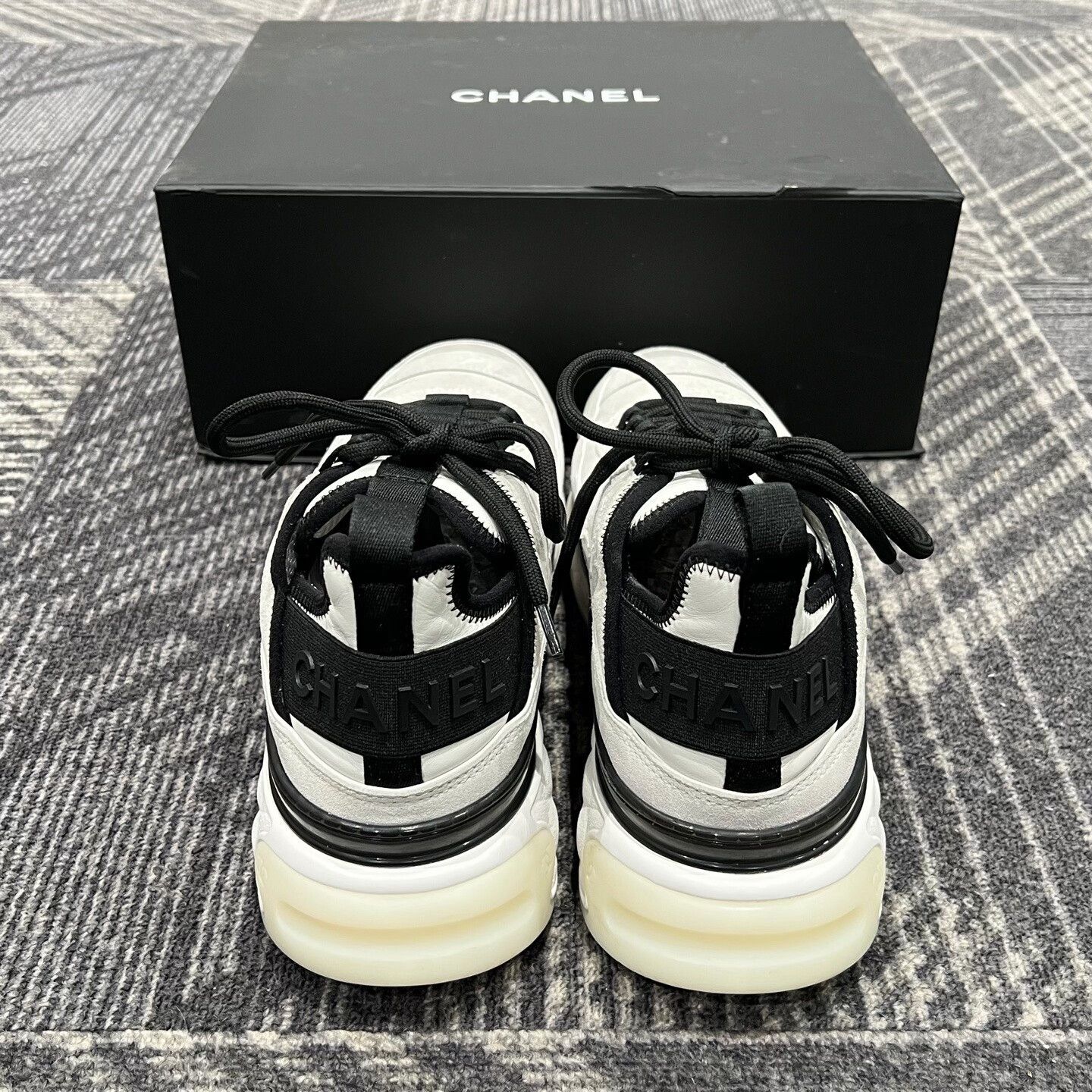 Chanel Chanel Black and White Panda Sneakers Size US 8 / EU 41 - 3 Thumbnail