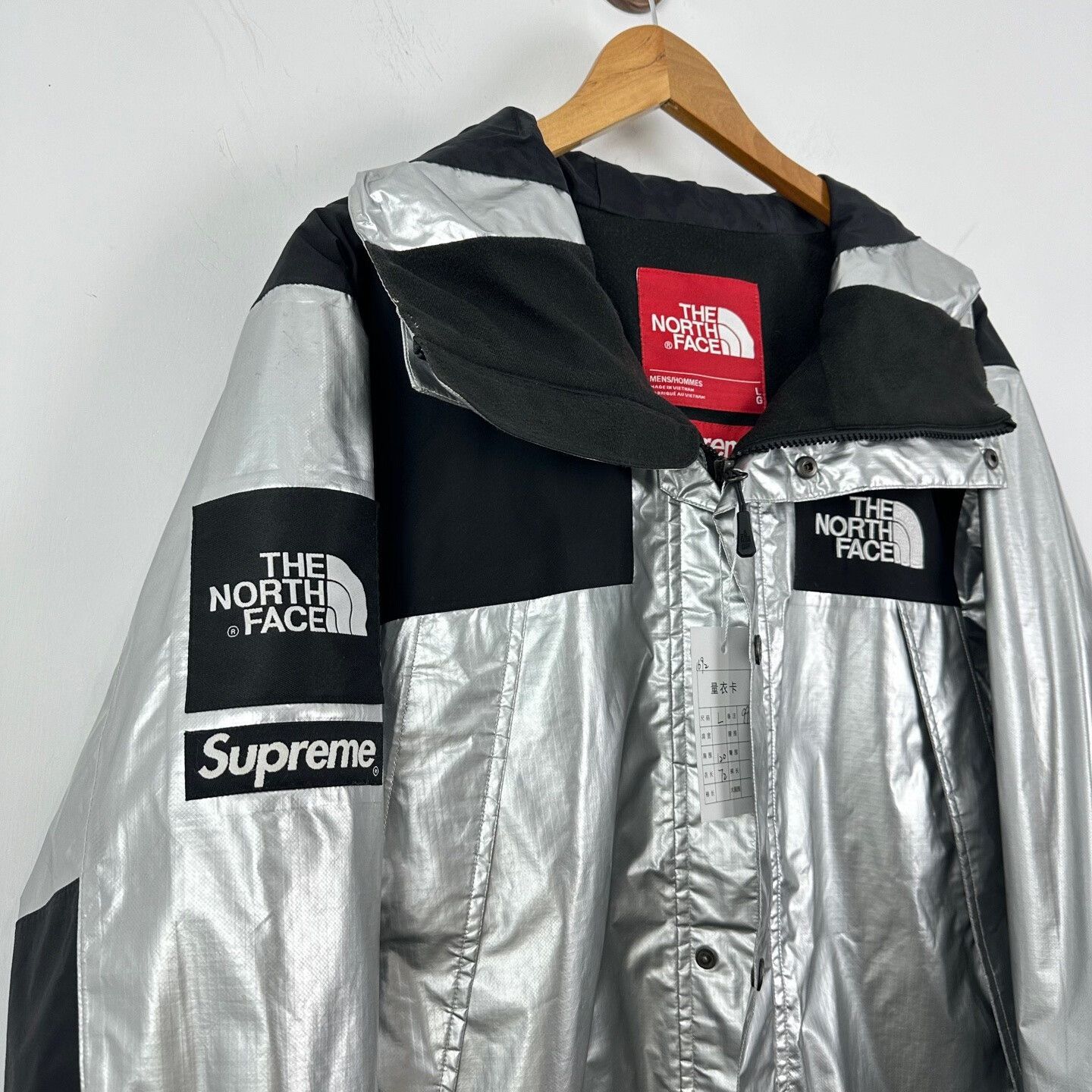 Supreme Supreme The North Face Metallic Shell Jacket Size US L / EU 52-54 / 3 - 4 Thumbnail