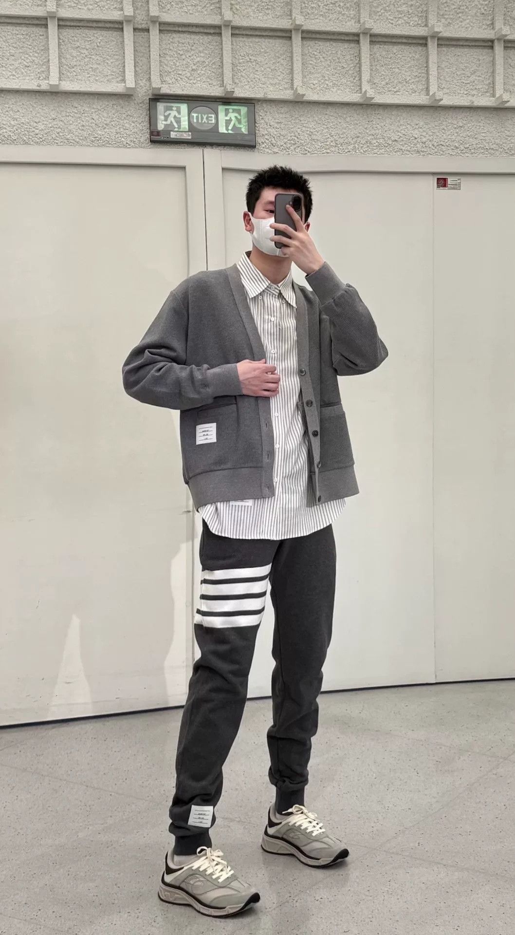 Thom Browne Thom Browne Striped Casual Pants Size 0 Size US 26 / EU 42 - 6 Thumbnail