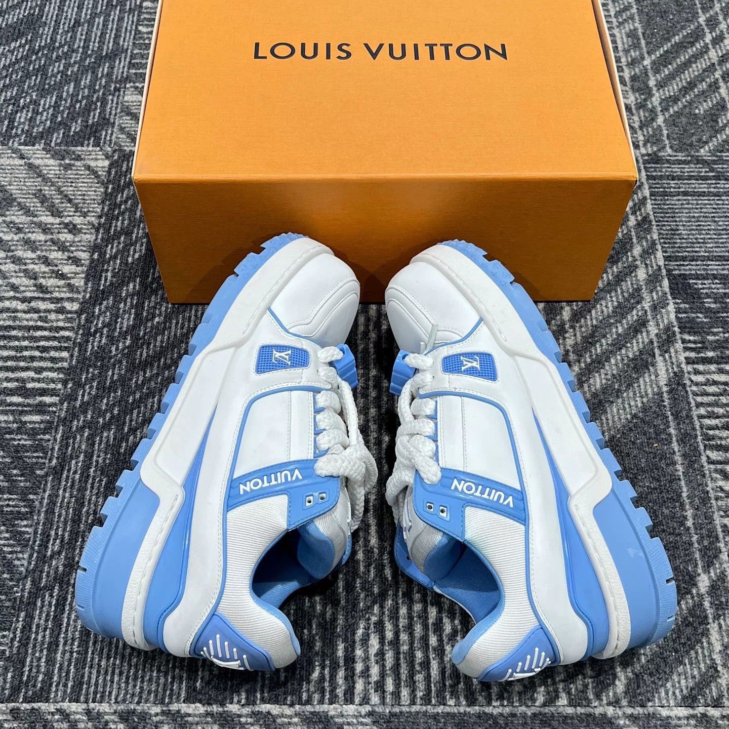 Louis Vuitton Louis Vuitton Trainer Maxi Sneakers Size 42 Size US 9 / EU 42 - 5 Thumbnail