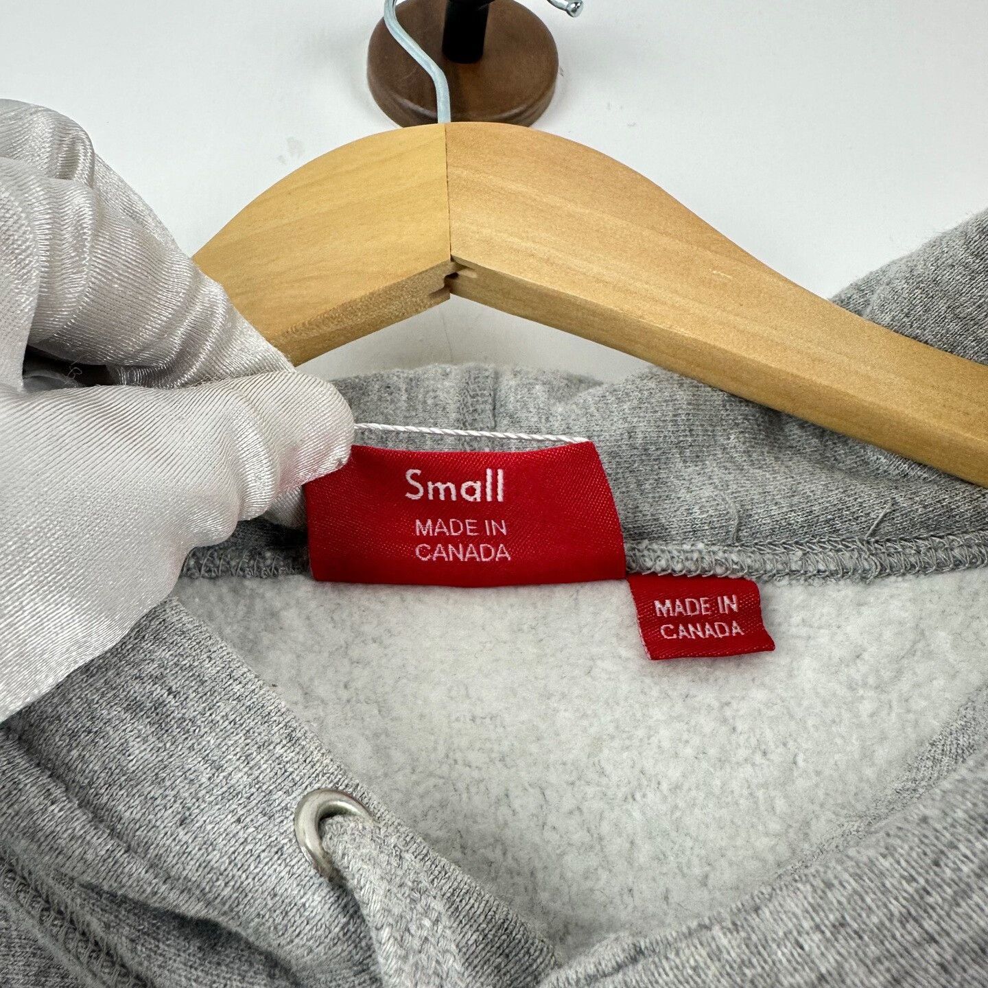Supreme Supreme Letter Embroidered Hoodie Size S Size US S / EU 44-46 / 1 - 6 Thumbnail