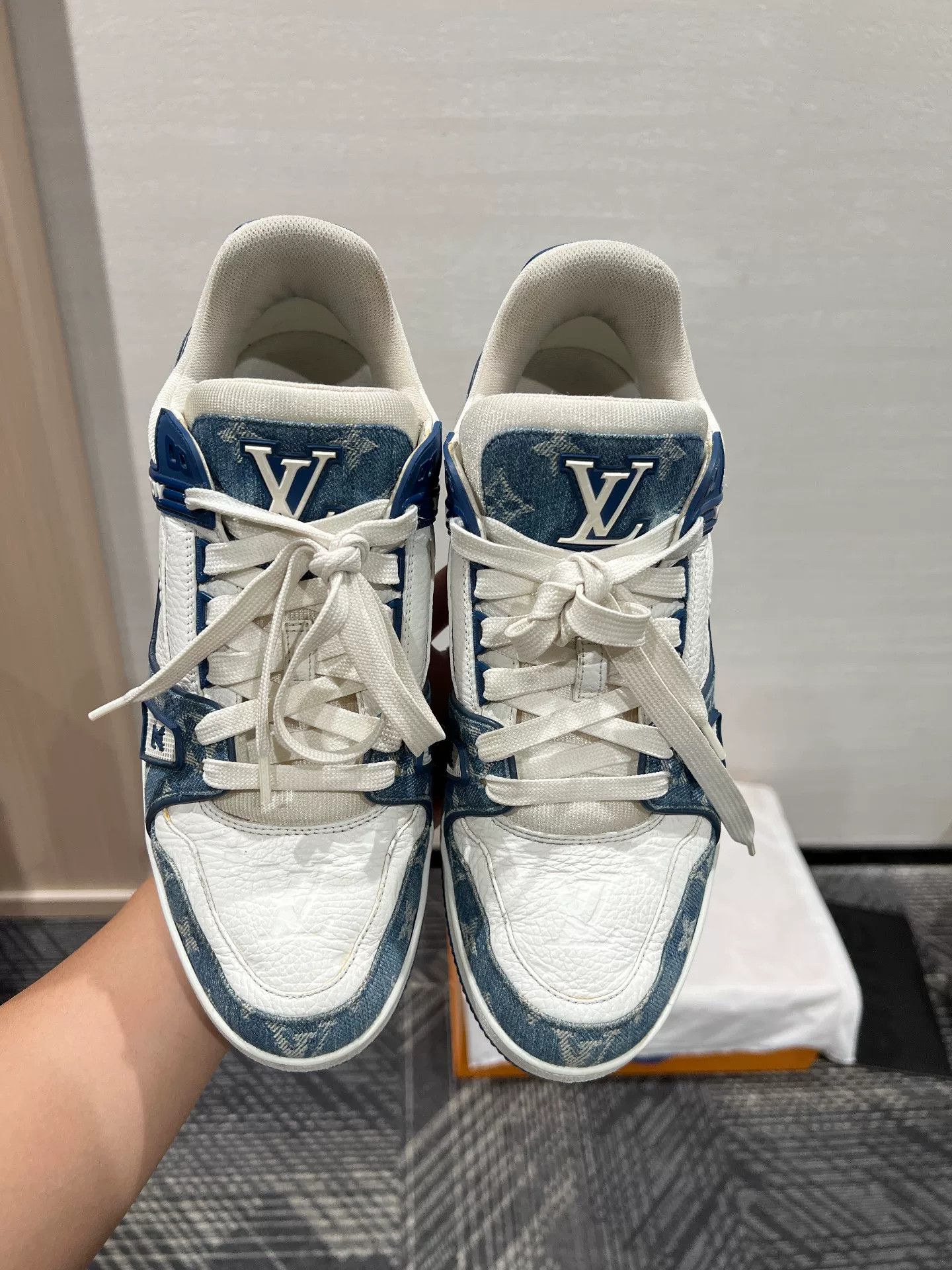 Louis Vuitton Louis Vuitton Denim Trainer Sneakers for Sale Size US 9 / EU 42 - 7 Thumbnail