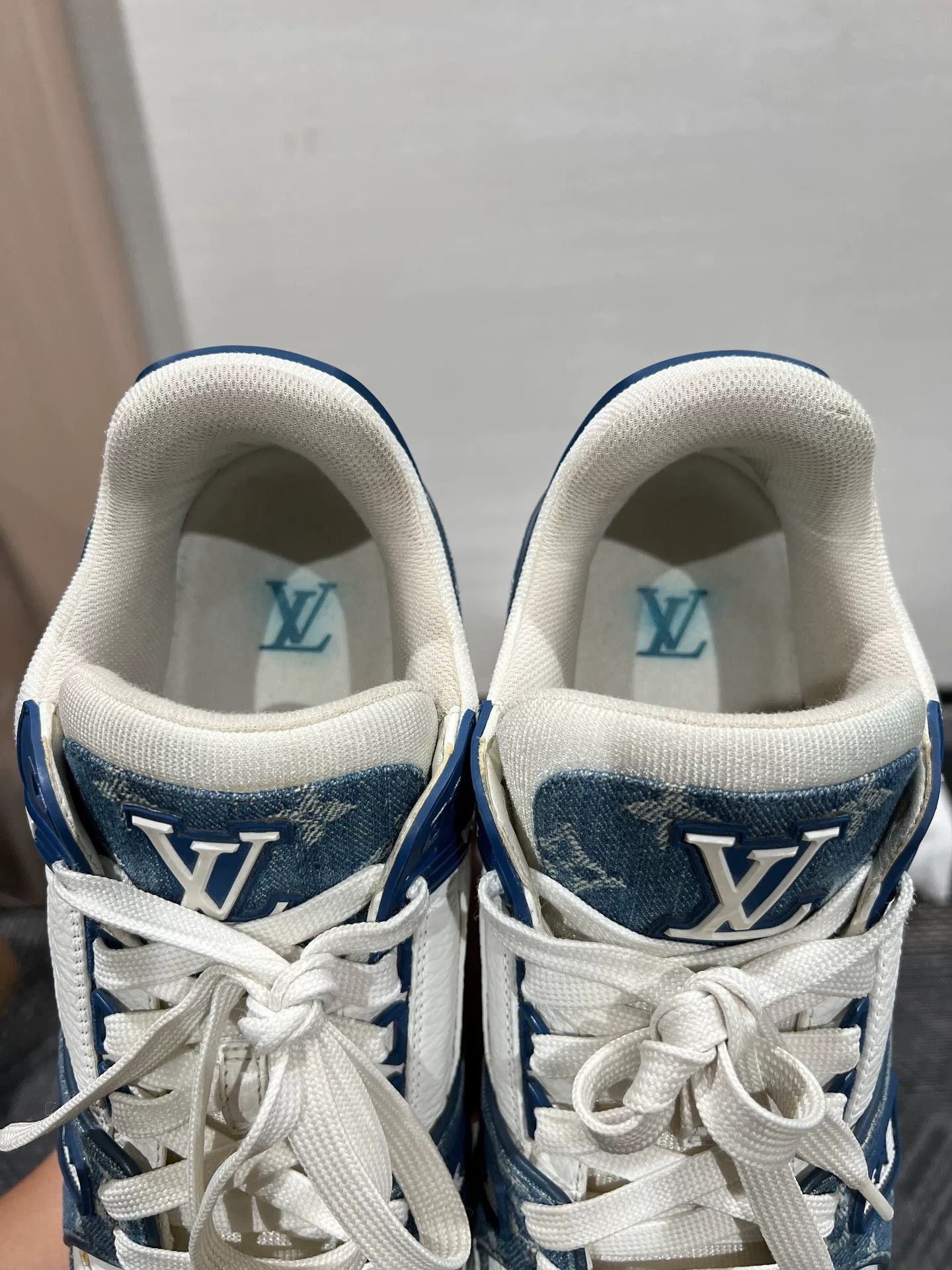 Louis Vuitton Louis Vuitton Denim Trainer Sneakers for Sale Size US 9 / EU 42 - 8 Thumbnail