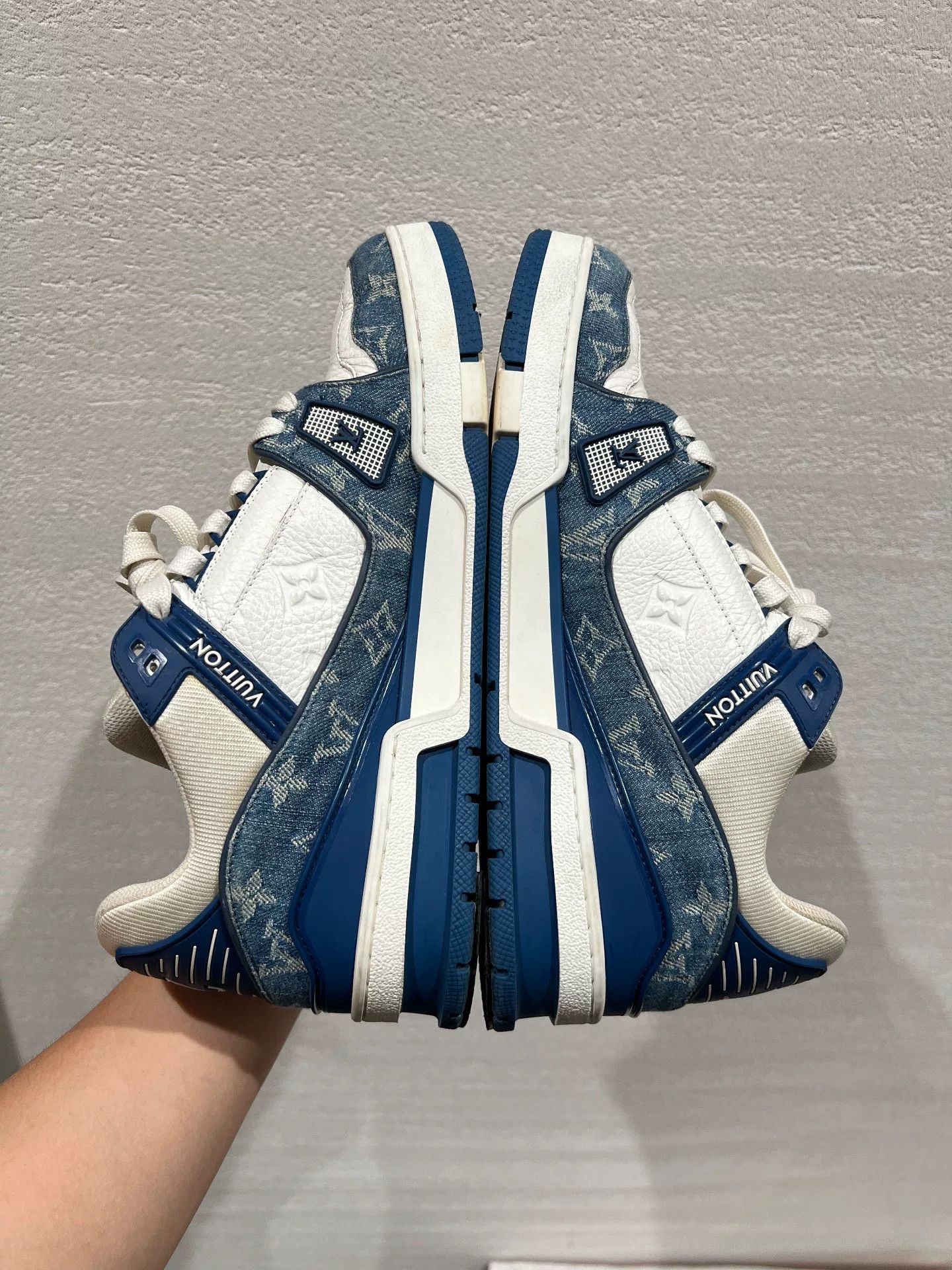 Louis Vuitton Louis Vuitton Denim Trainer Sneakers for Sale Size US 9 / EU 42 - 2 Thumbnail