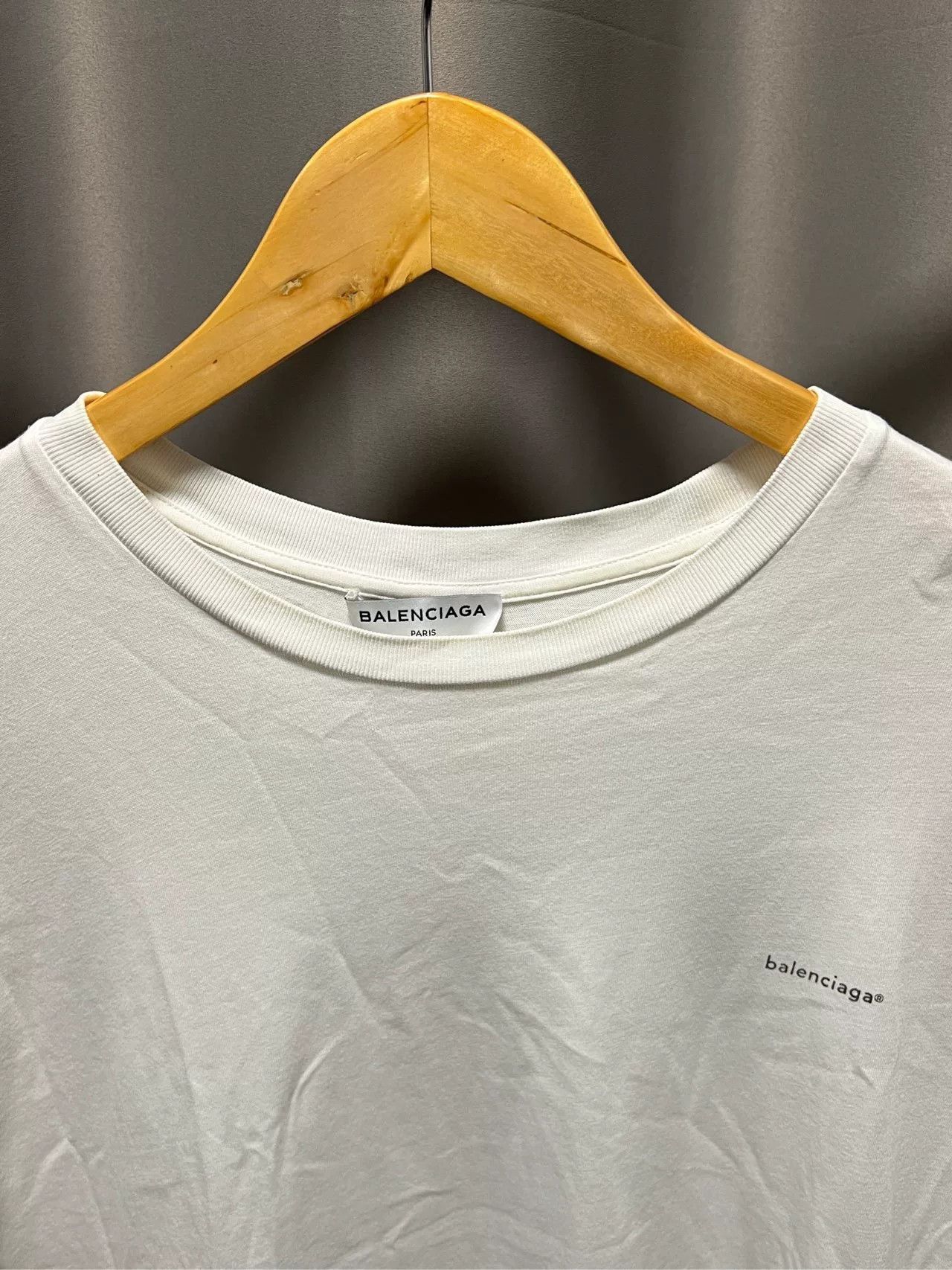 Balenciaga Balenciaga Small Logo Short Sleeve T-Shirt Size US S / EU 44-46 / 1 - 3 Thumbnail