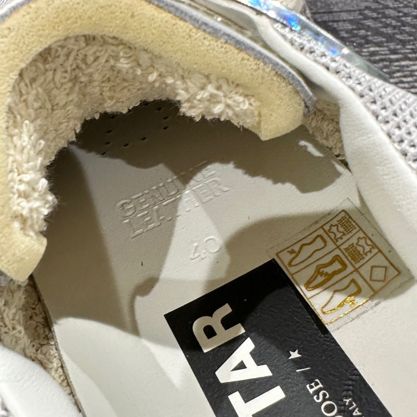 Golden Goose Golden Goose Dad-Star Sneakers Size 40 Size US 7 / EU 40 - 7 Thumbnail