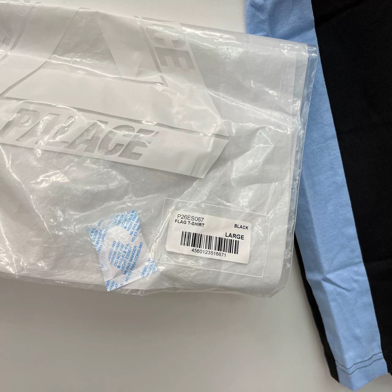 Palace Black Palace Flag T-Shirt Large Size US L / EU 52-54 / 3 - 5 Thumbnail