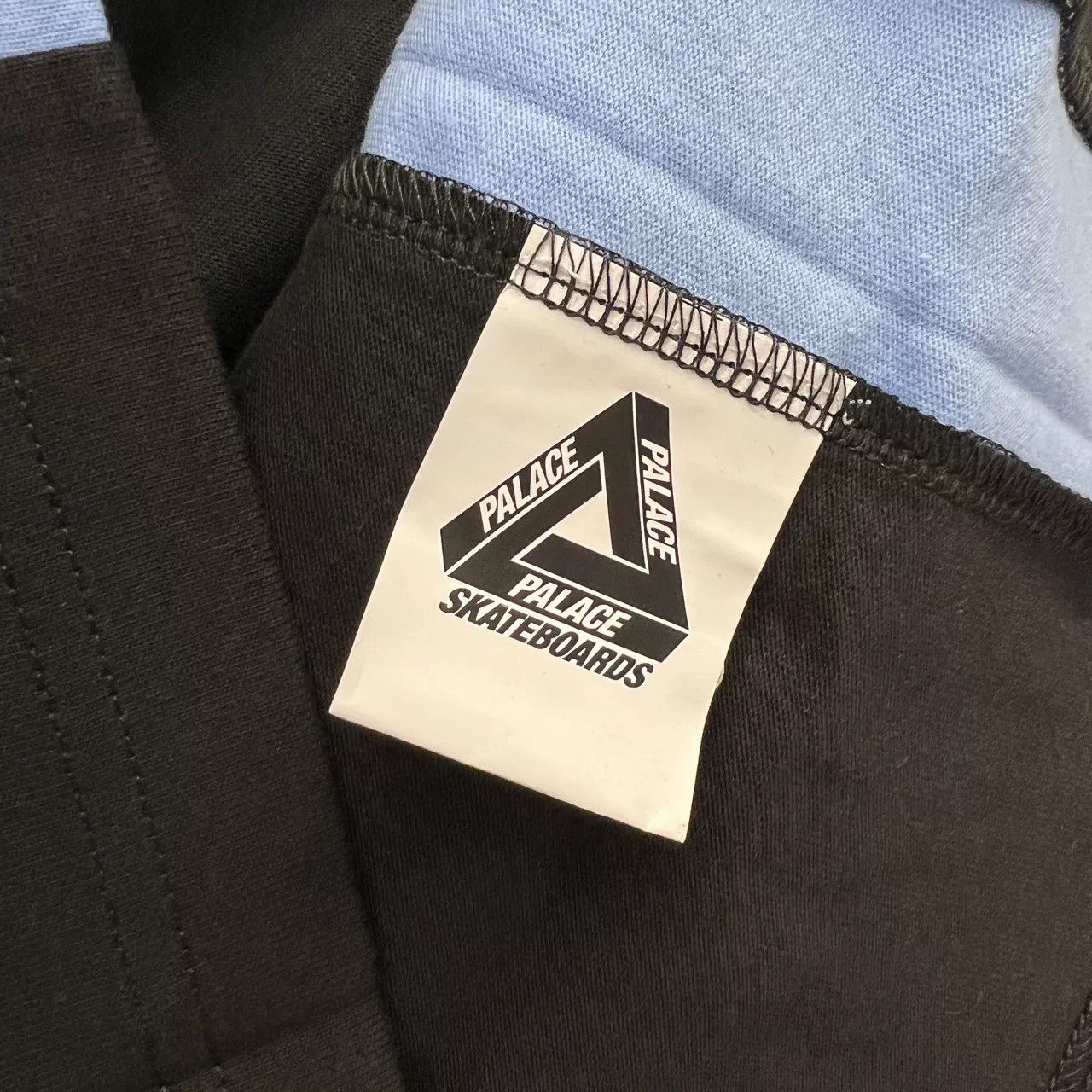Palace Black Palace Flag T-Shirt Large Size US L / EU 52-54 / 3 - 4 Thumbnail