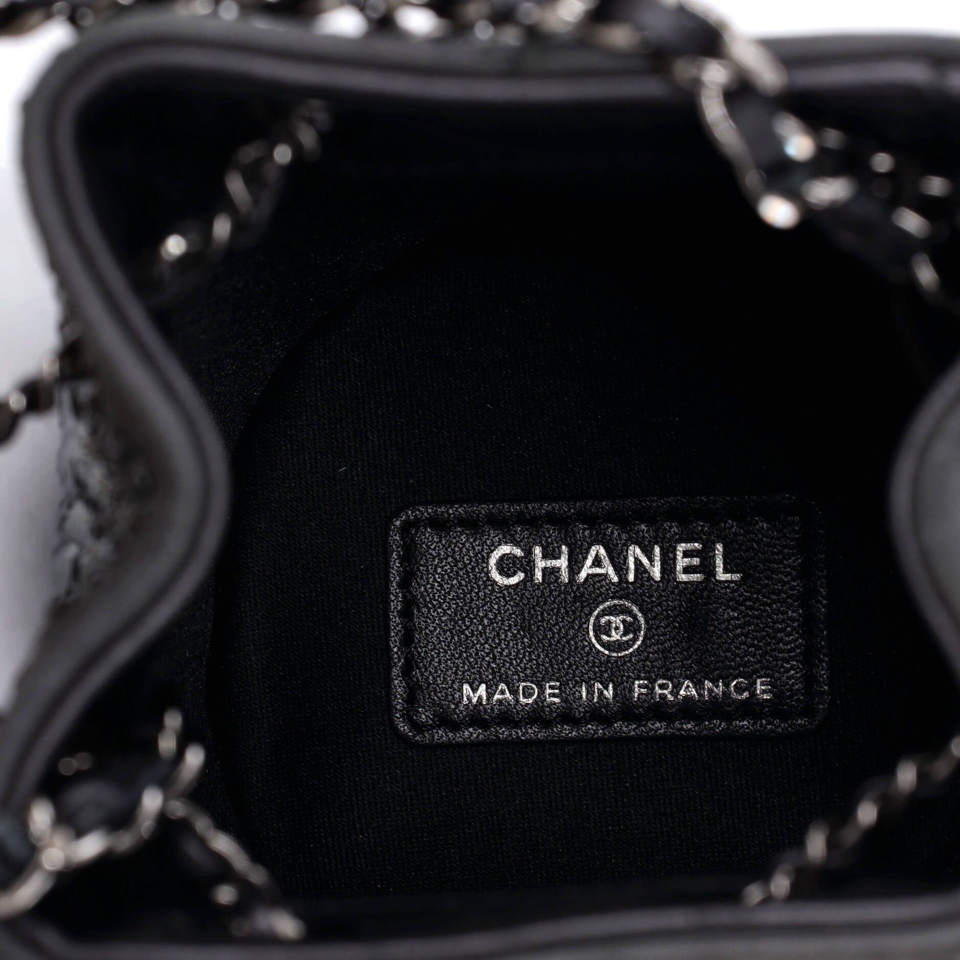 Chanel Pearl Crush Drawstring Bucket Bag Size ONE SIZE - 5 Thumbnail