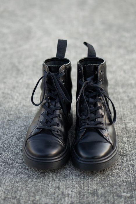 Vintage Dr. Martens All Black Mayer Talib Brando Smooth Leather