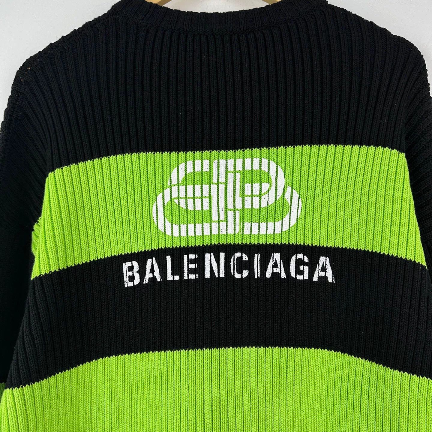 Balenciaga Balenciaga Logo Knitted Sweater XS Size Size XS / US 0-2 / IT 36-38 - 4 Thumbnail
