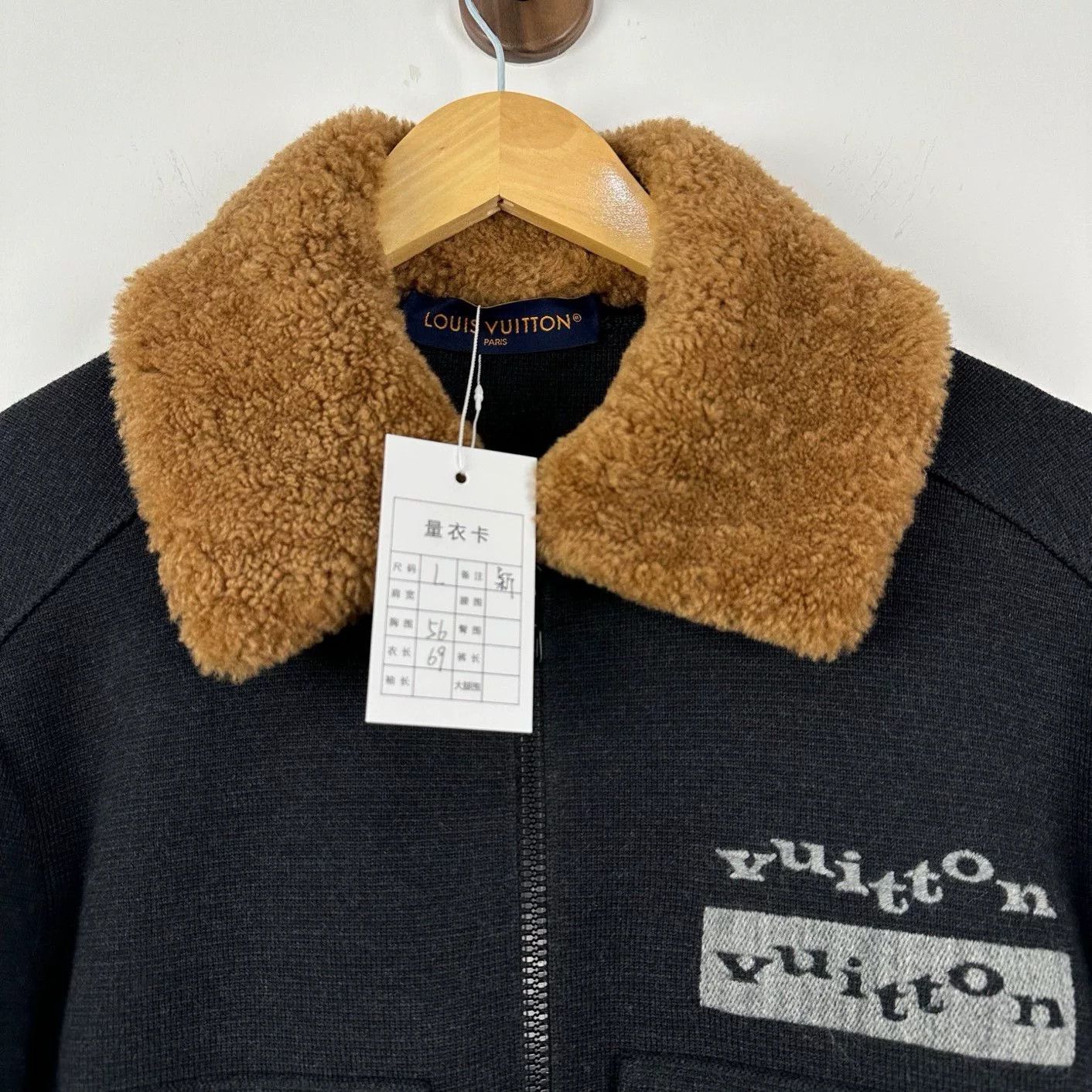 Louis Vuitton Louis Vuitton Wool Knit Jacket Size L Size US L / EU 52-54 / 3 - 3 Thumbnail