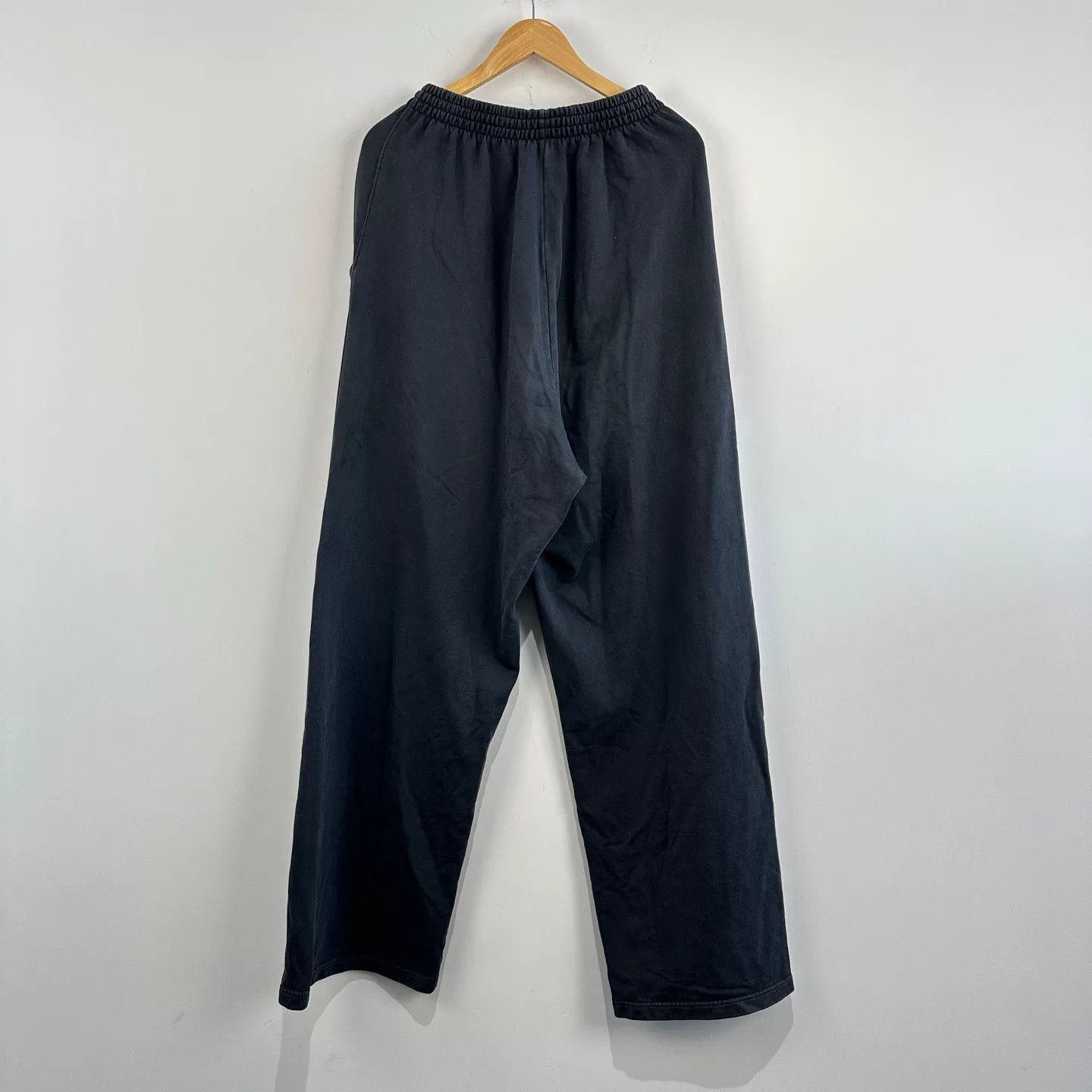 Balenciaga Balenciaga Embroidered Logo Wide-Leg Pants Size US 26 / EU 42 - 2 Thumbnail