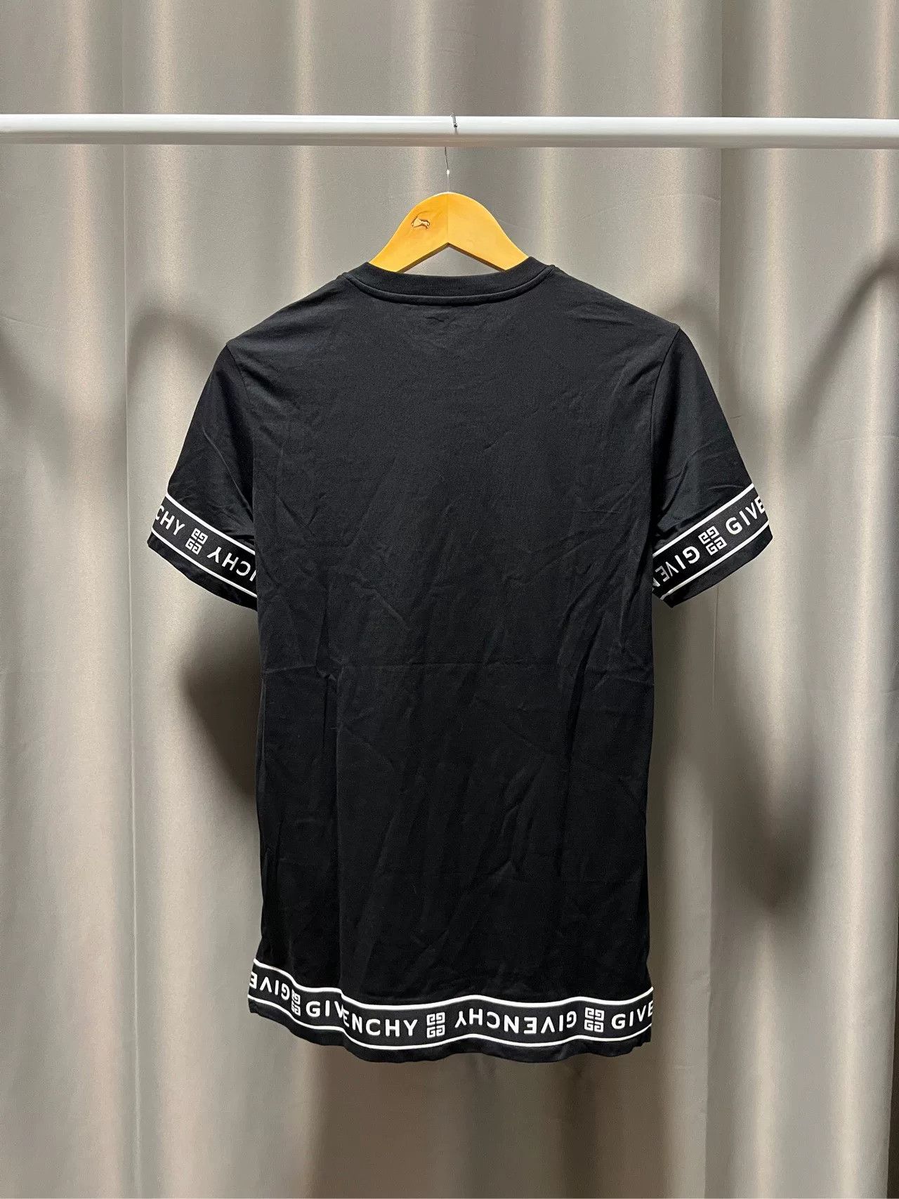 Givenchy Givenchy Embroidered Logo Short Sleeve Shirt Size US XS / EU 42 / 0 - 2 Thumbnail