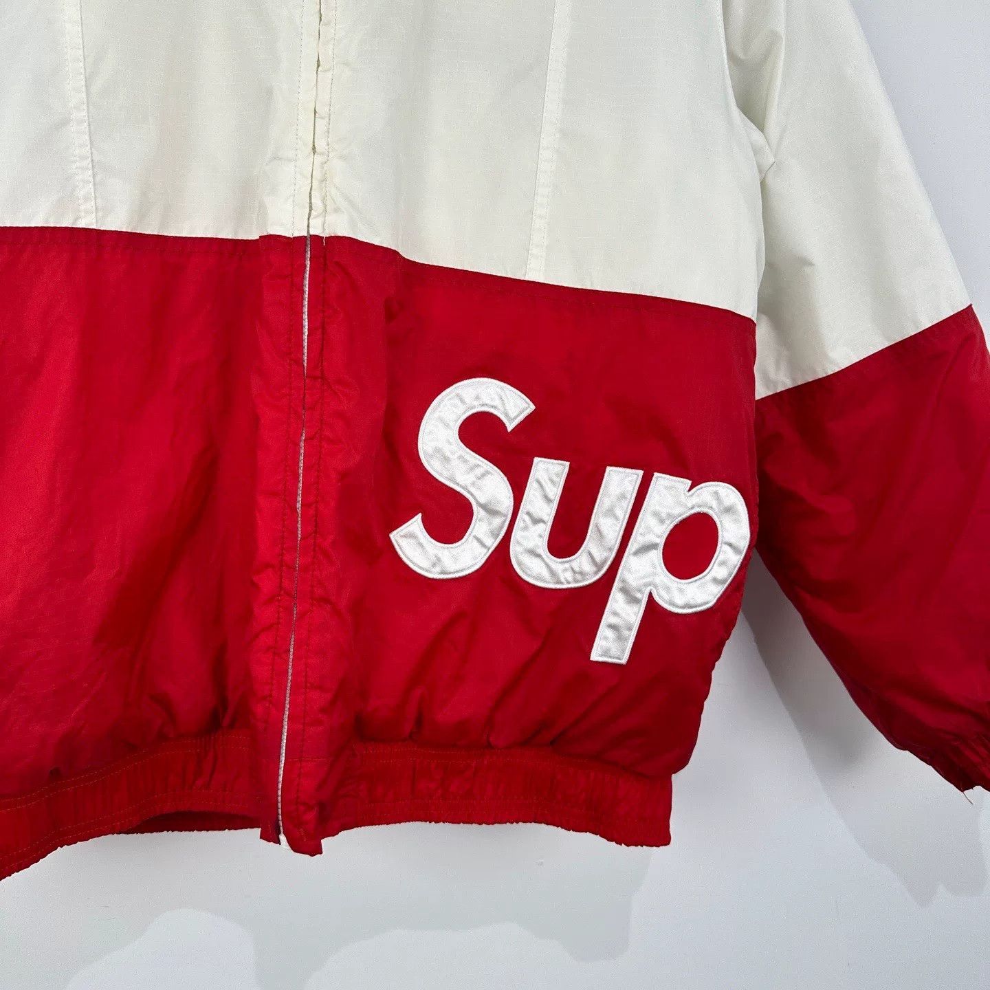Supreme Supreme Logo Cotton Jacket M Size Size US M / EU 48-50 / 2 - 4 Thumbnail