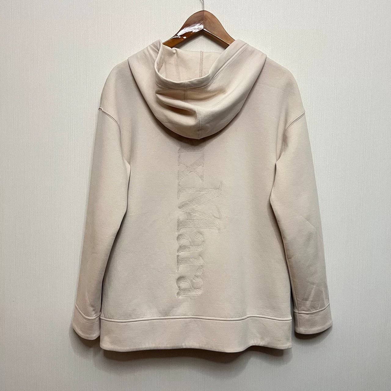 Max Mara Max Mara Embroidered Logo Zip Jacket Size S / US 4 / IT 40 - 2 Thumbnail