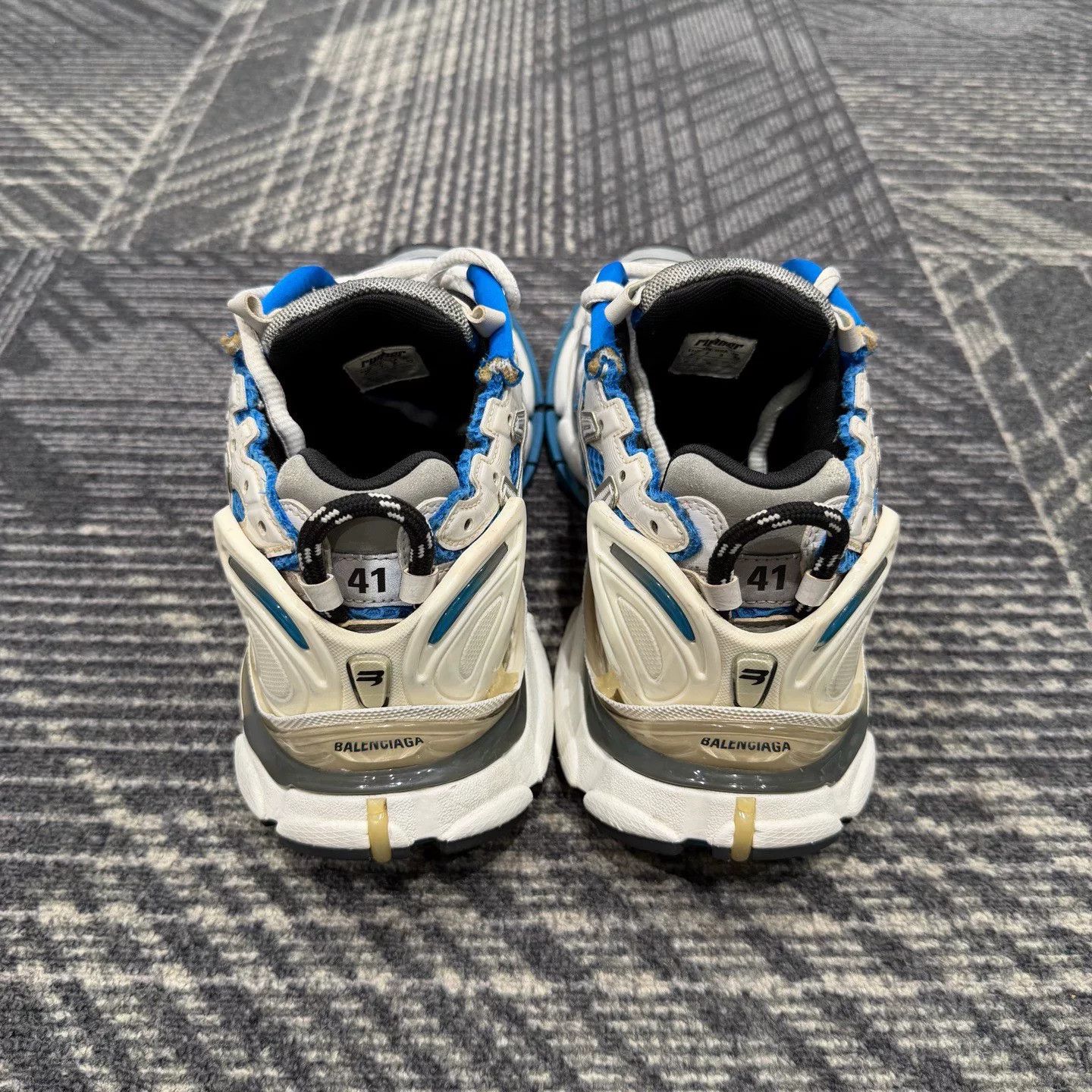 Balenciaga Balenciaga Runner Low Sneakers Size 41 Size US 8 / EU 41 - 3 Thumbnail