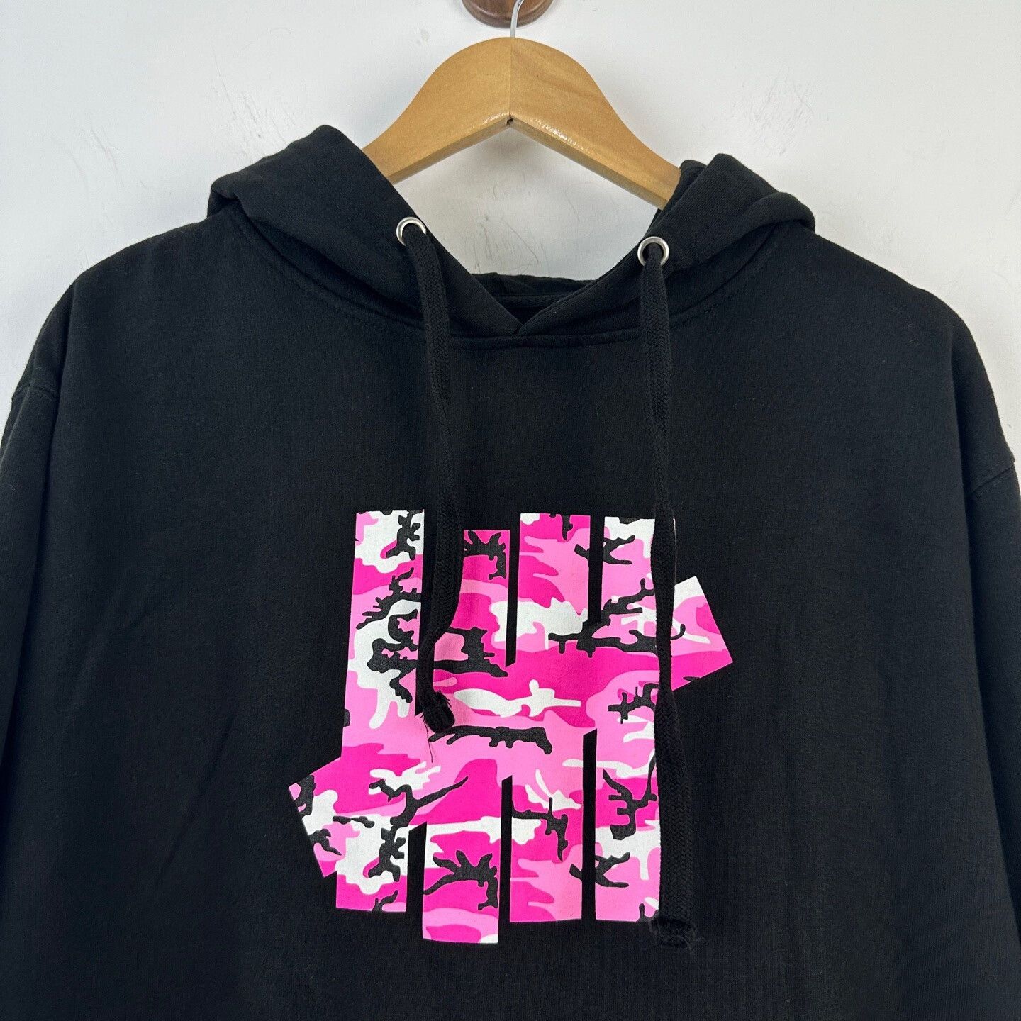 Undefeated Undefeated ASSC Collaboration Black Hoodie Size US M / EU 48-50 / 2 - 4 Thumbnail