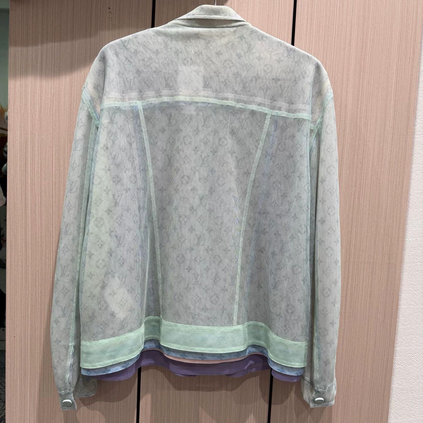 Louis Vuitton Louis Vuitton Sheer Macaron Print Jacket Size XL / US 12-14 / IT 48-50 - 2 Thumbnail