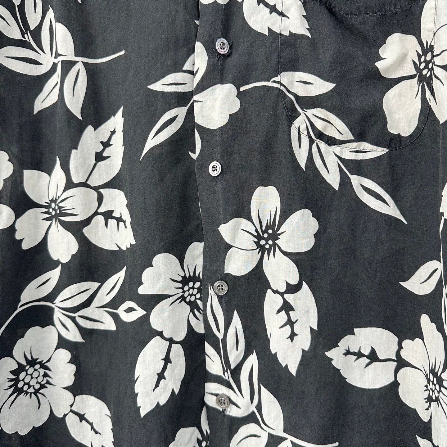 Tom Ford Tom Ford Floral Button-Up Shirt Size 41 Size XL / US 12-14 / IT 48-50 - 4 Thumbnail