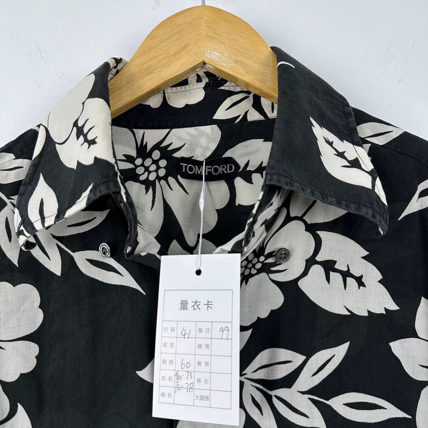Tom Ford Tom Ford Floral Button-Up Shirt Size 41 Size XL / US 12-14 / IT 48-50 - 3 Thumbnail