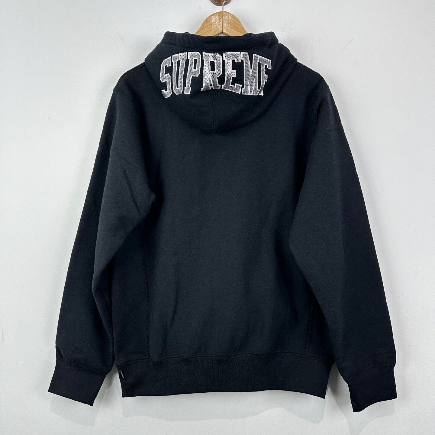 Supreme Supreme Arc Logo Hoodie M Size Size US M / EU 48-50 / 2 - 2 Thumbnail